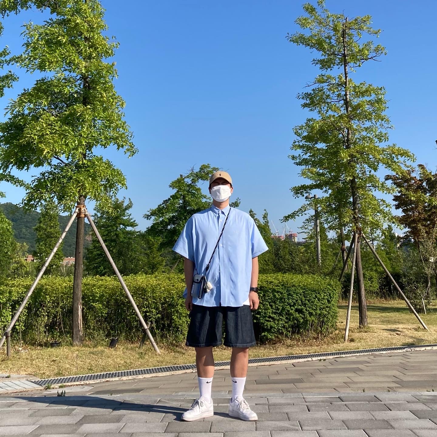 Nike Air Force 1 '07 Low White 착용 스타일 - 2