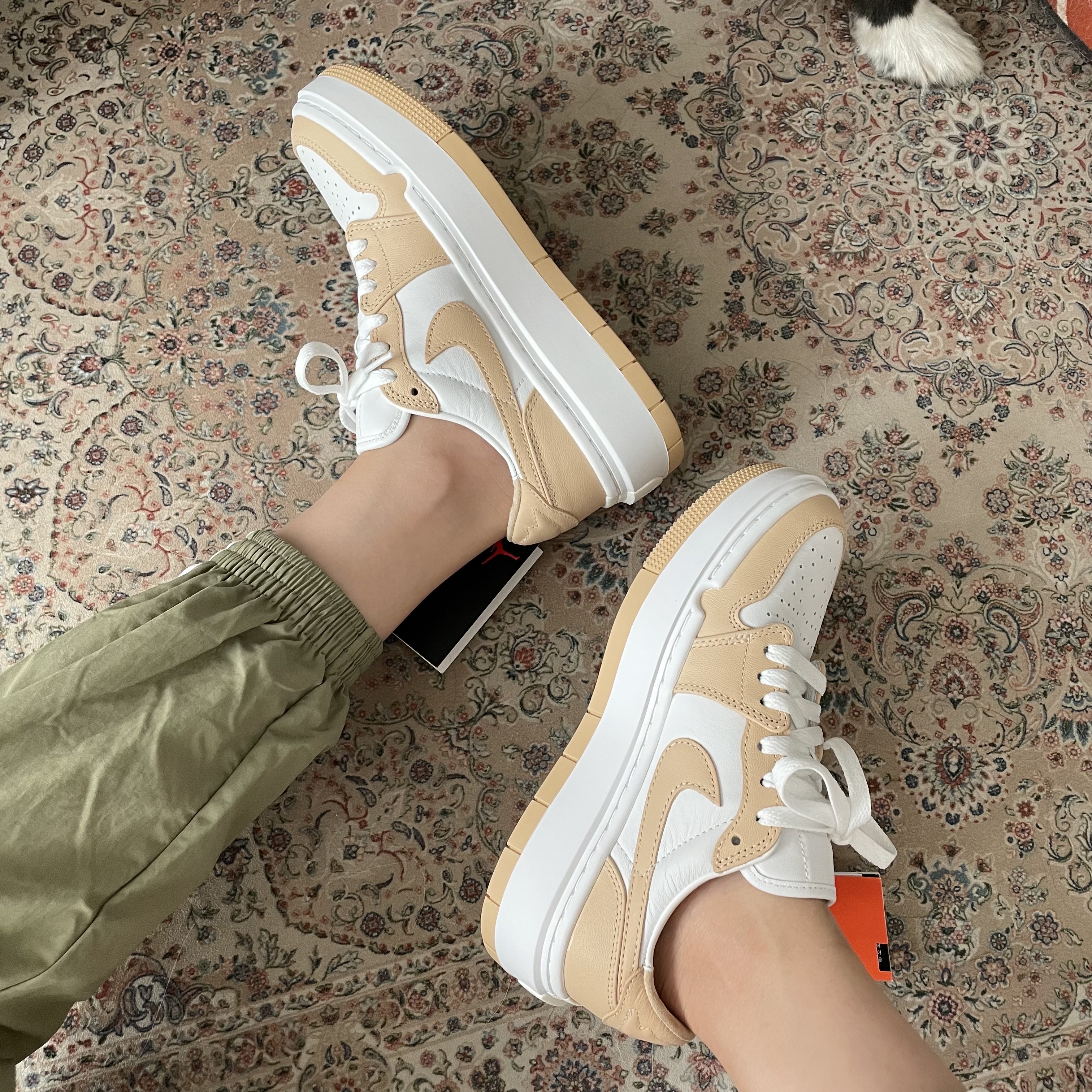 (W) Jordan 1 Elevate Low White Onyx 착용 스타일