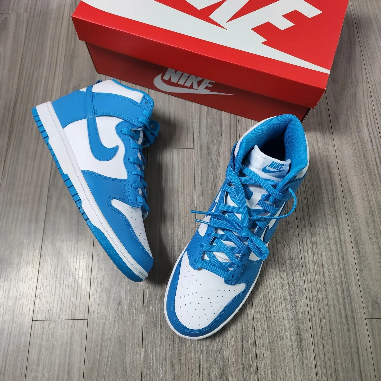 Nike Dunk High Retro Championship Blue 착용 스타일 - 3
