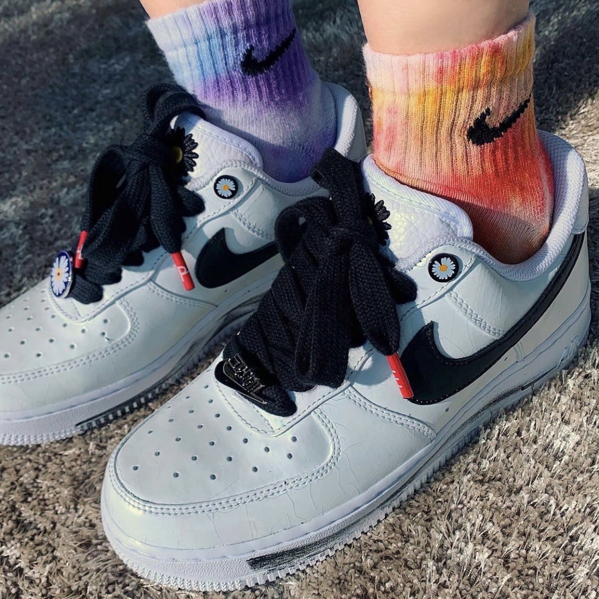 Nike x Peaceminusone Air Force 1 Low Para-Noise 2.0 착용 스타일