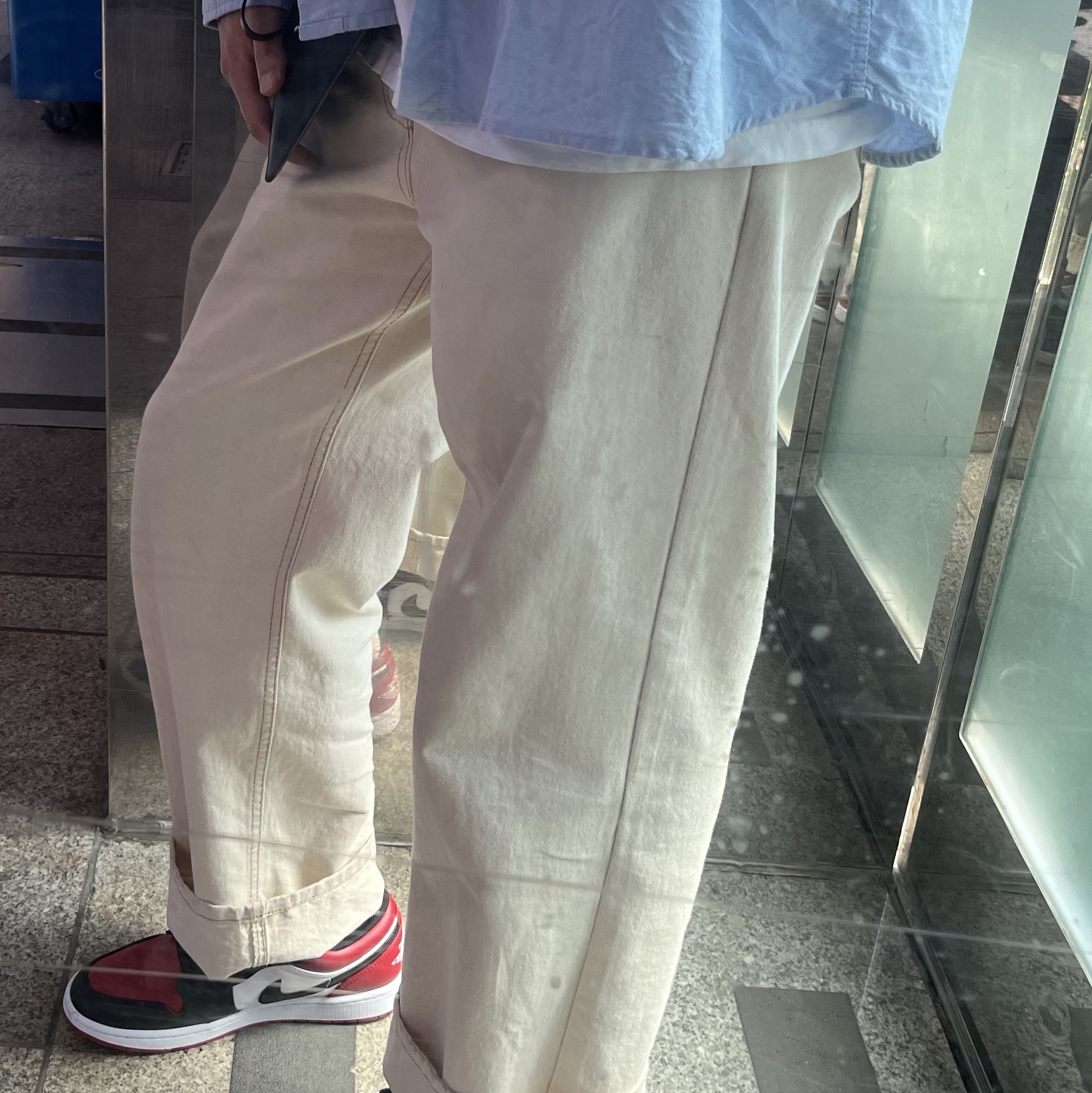 Jordan 1 Low Bred Toe, (GS) Jordan 1 Low Bred Toe 착용 스타일 - 1