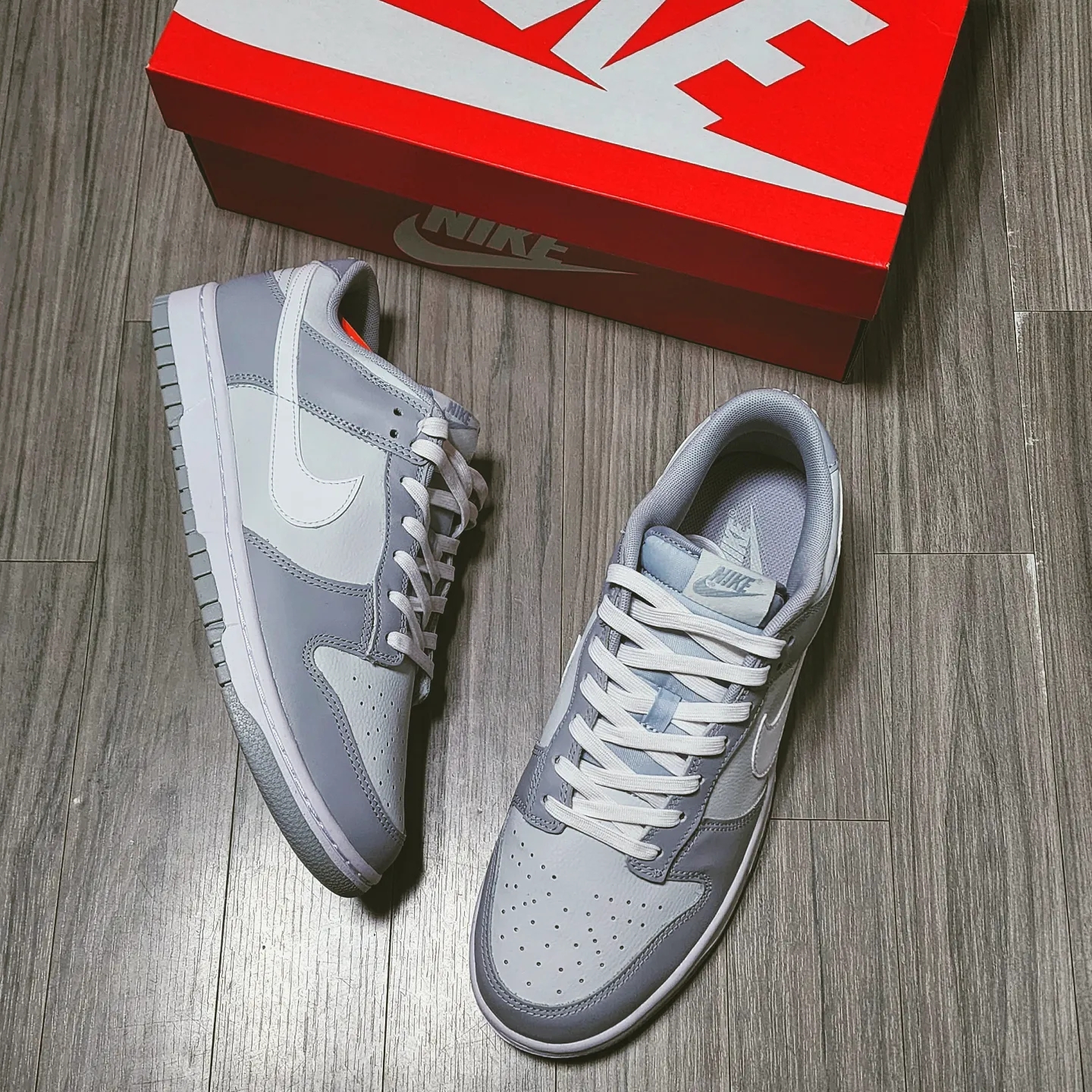 Nike Dunk Low Retro Wolf Grey 착용 스타일 - 3