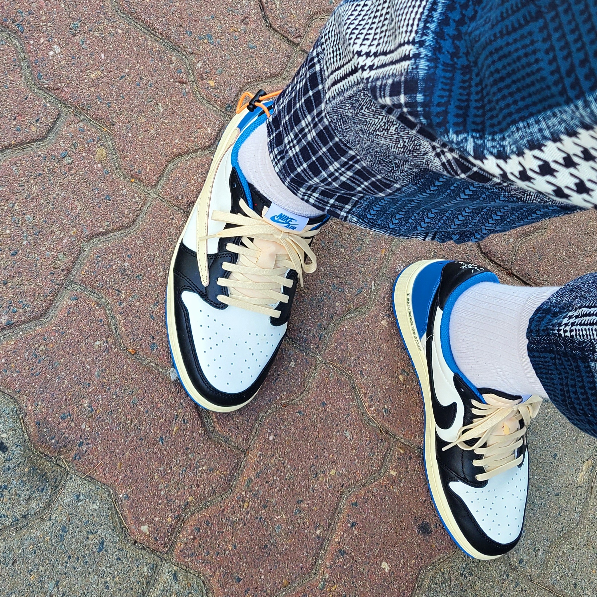 Jordan 1 x Travis Scott x Fragment Retro Low OG SP Military Blue, Jordan 1 Low Golf Chicago 착용 스타일 - 5