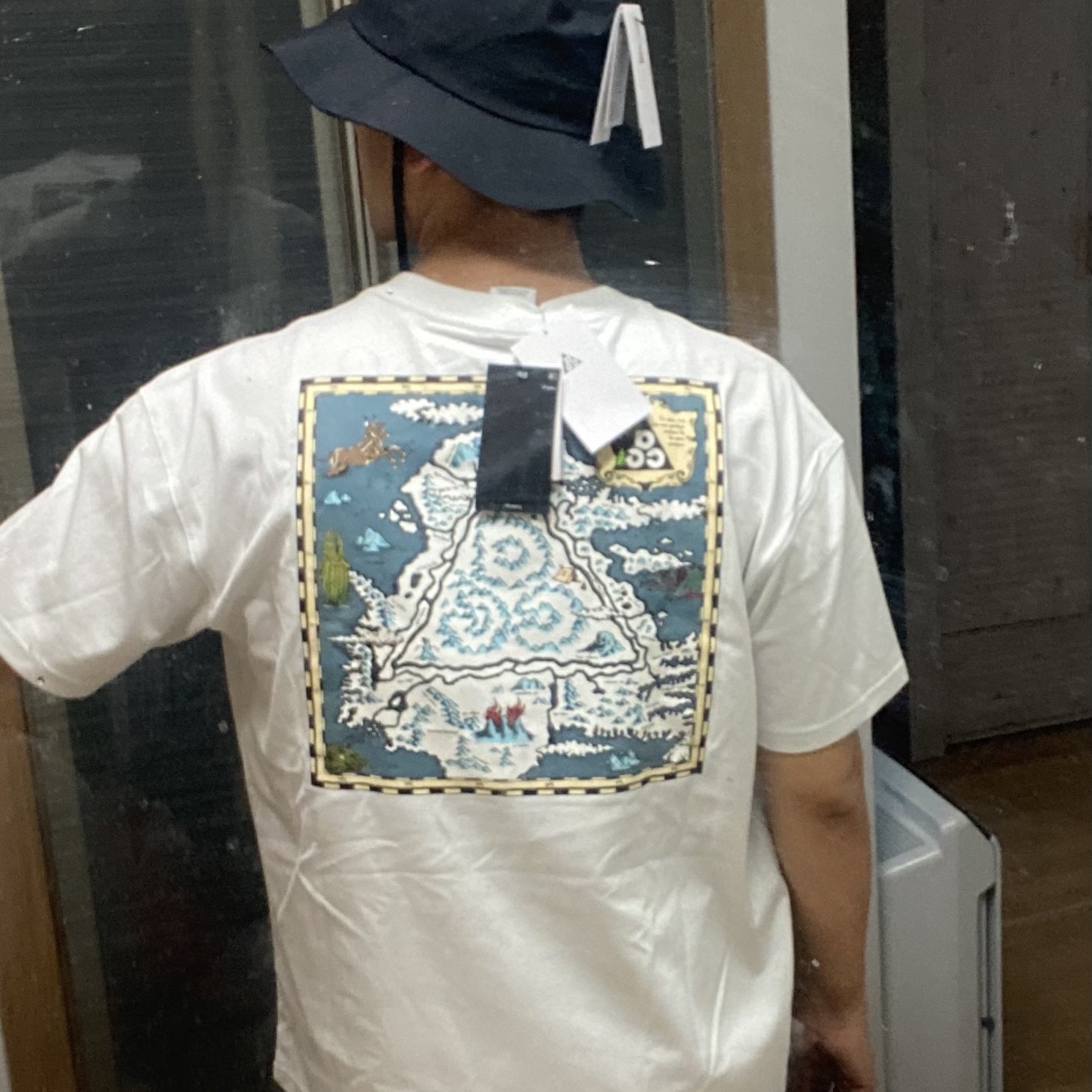 Nike ACG Iceland Map T-Shirt Summit White - Asia, Nike NRG ACG Bucket Black 착용 스타일 - 2
