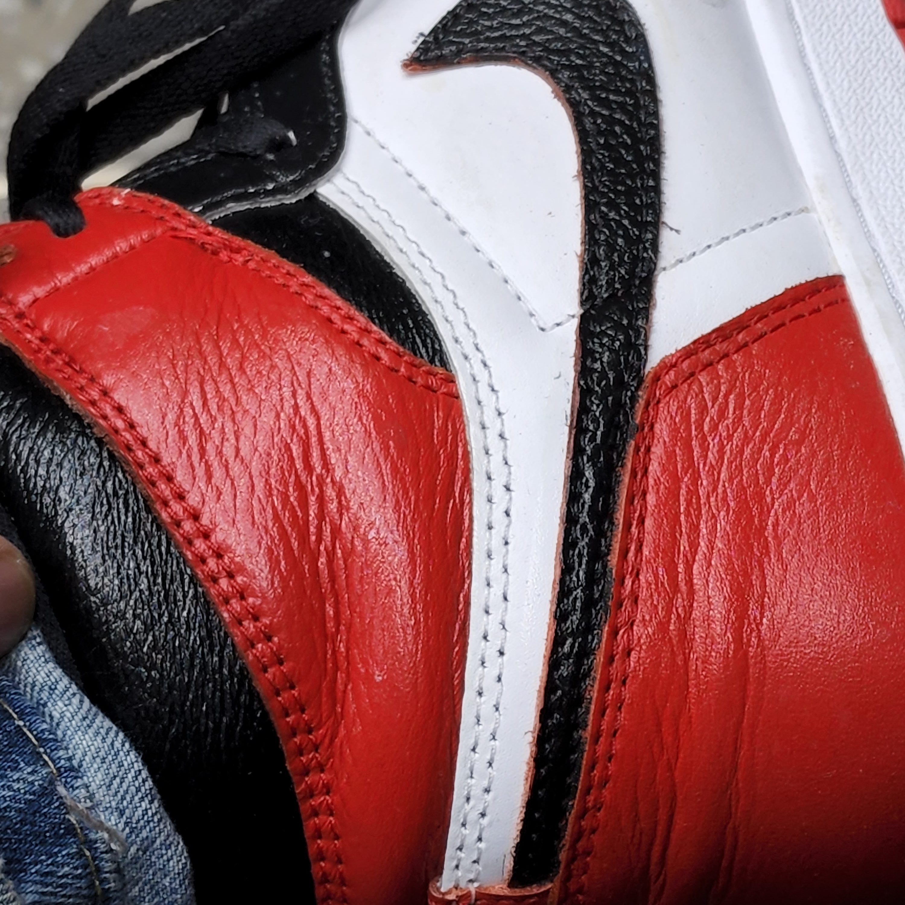 Jordan 1 Retro High OG Heritage 착용 스타일 - 2