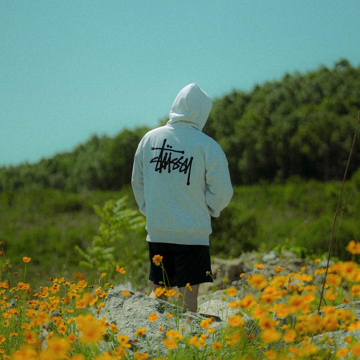 Stussy Basic Stussy Hoodie Ash Heather 2022 착용 스타일 - 2