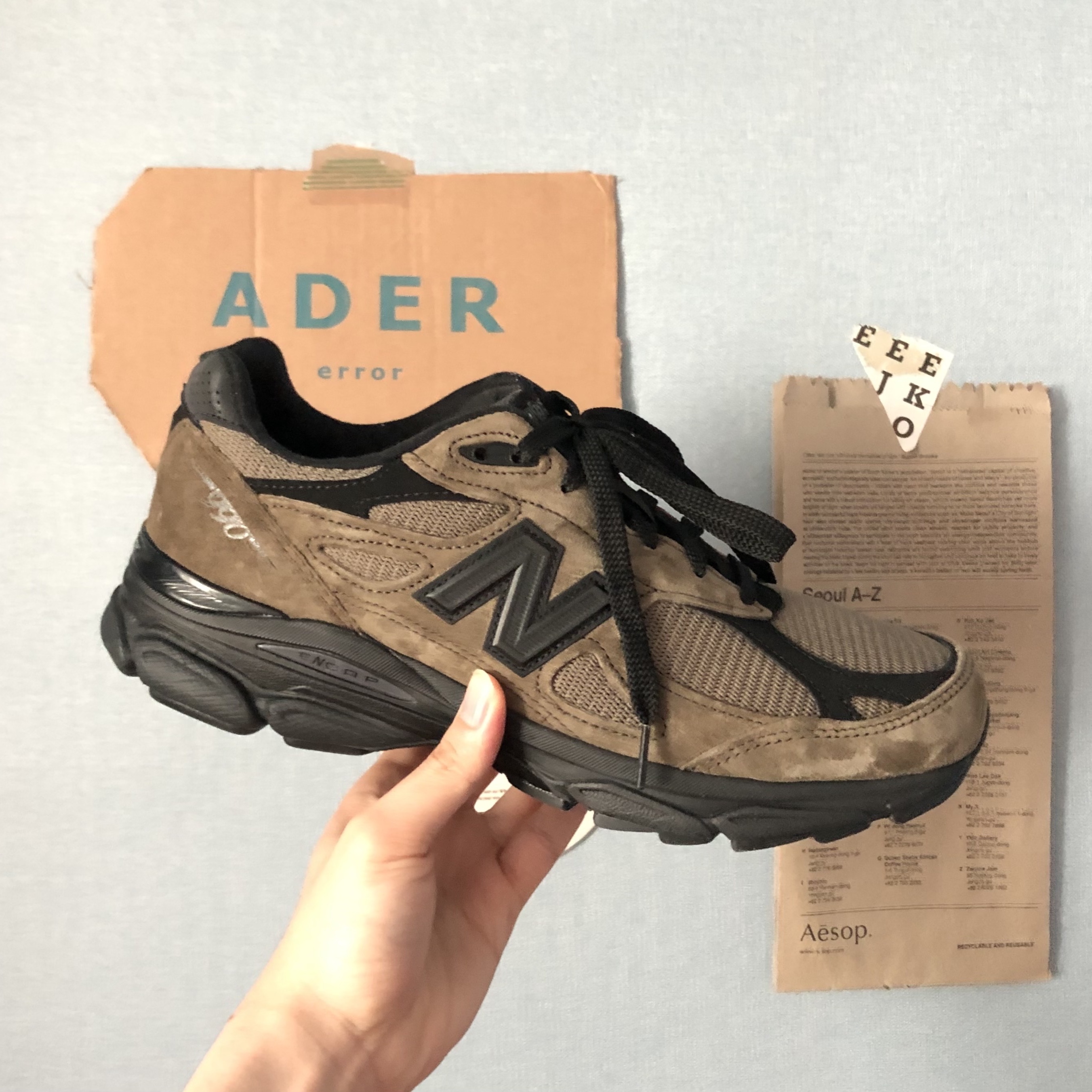 New Balance x JJJJound 990v3 Brown Black 착용 스타일