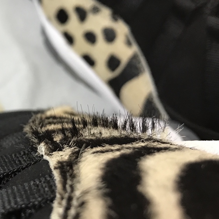 (W) Jordan 11 Retro Animal Instinct Black White 착용 스타일 - 4