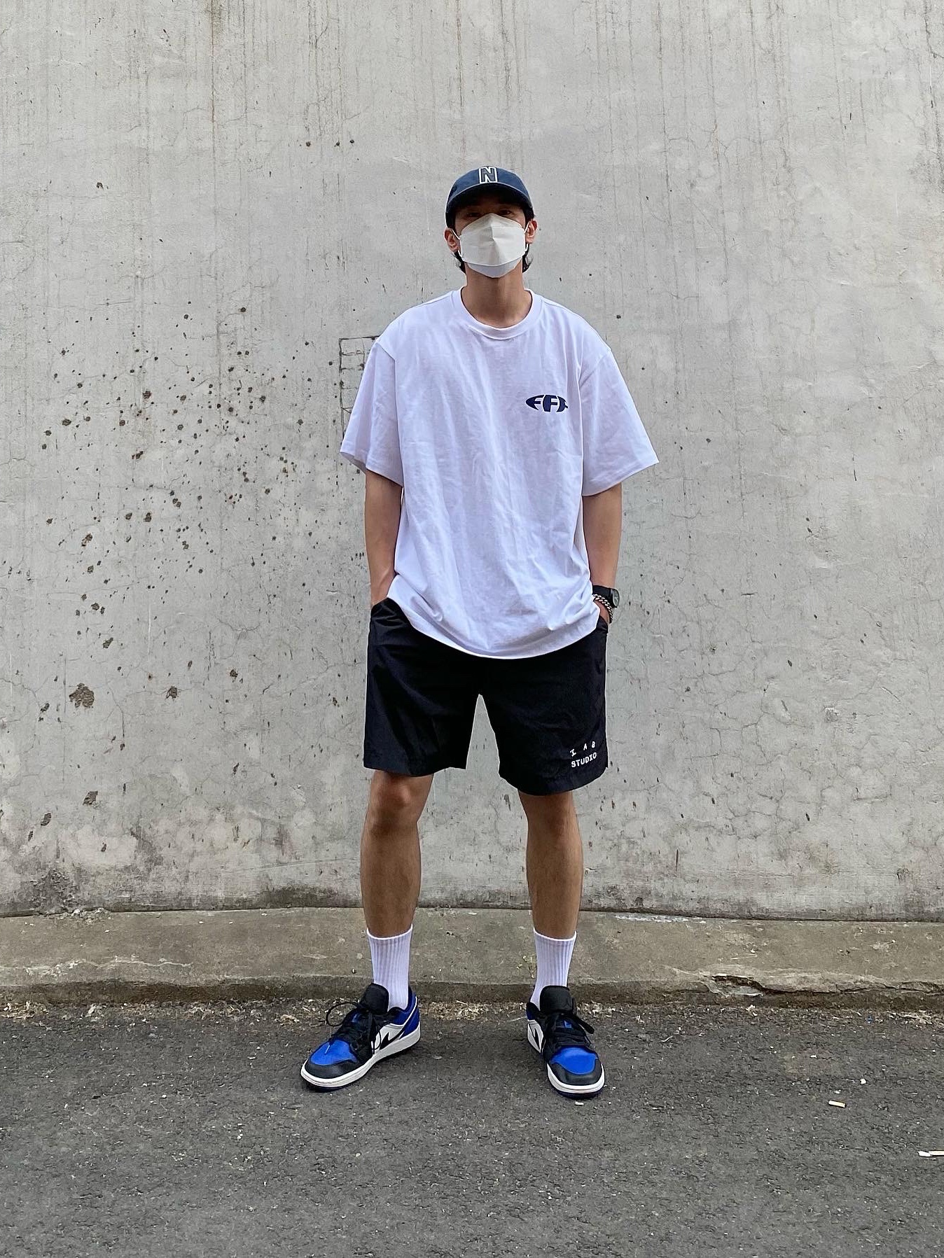 Jordan 1 Low Royal Toe 착용 스타일 - 3