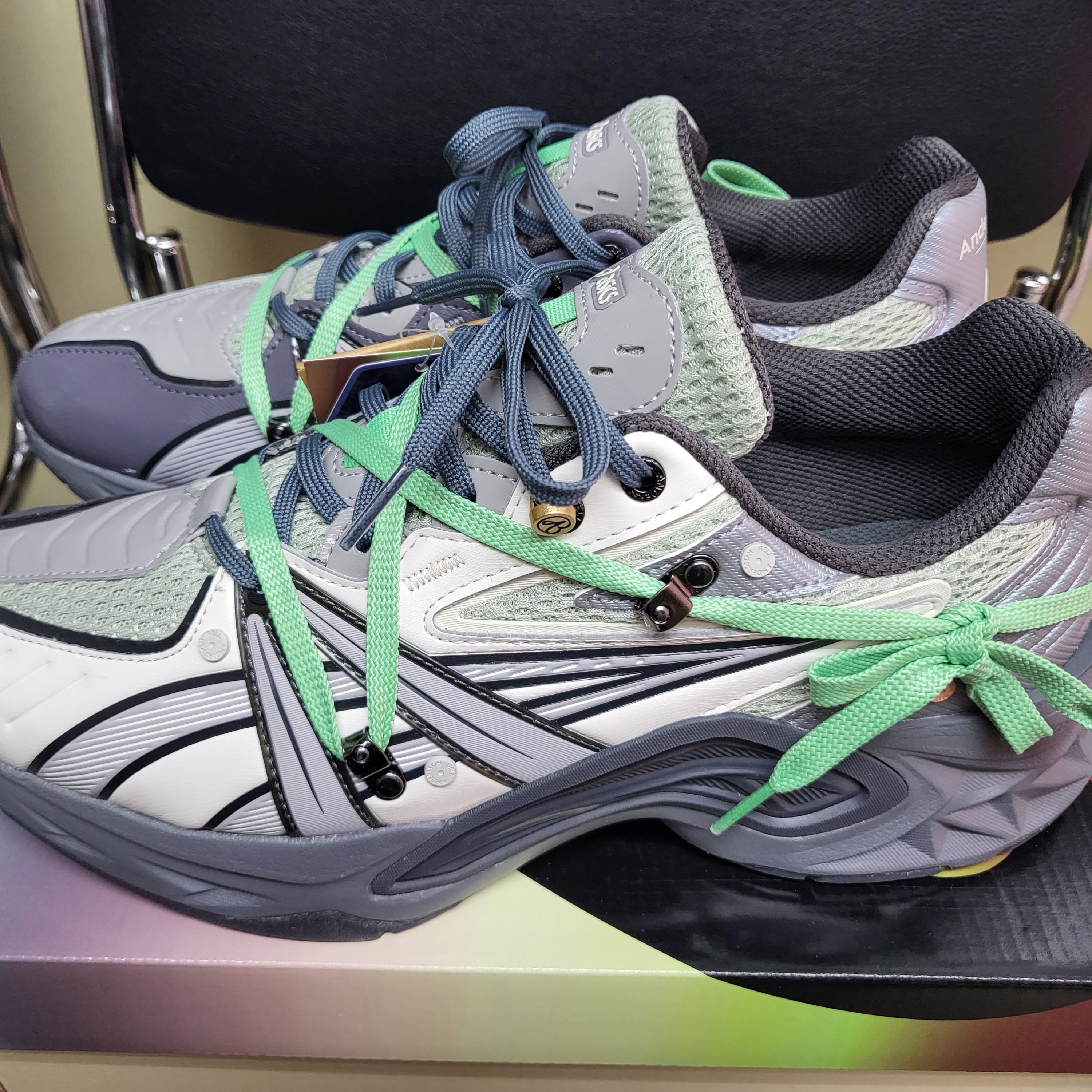 Asics x Andersson Bell HN2-S Protoblast Smoke Grey 착용 스타일 - 3