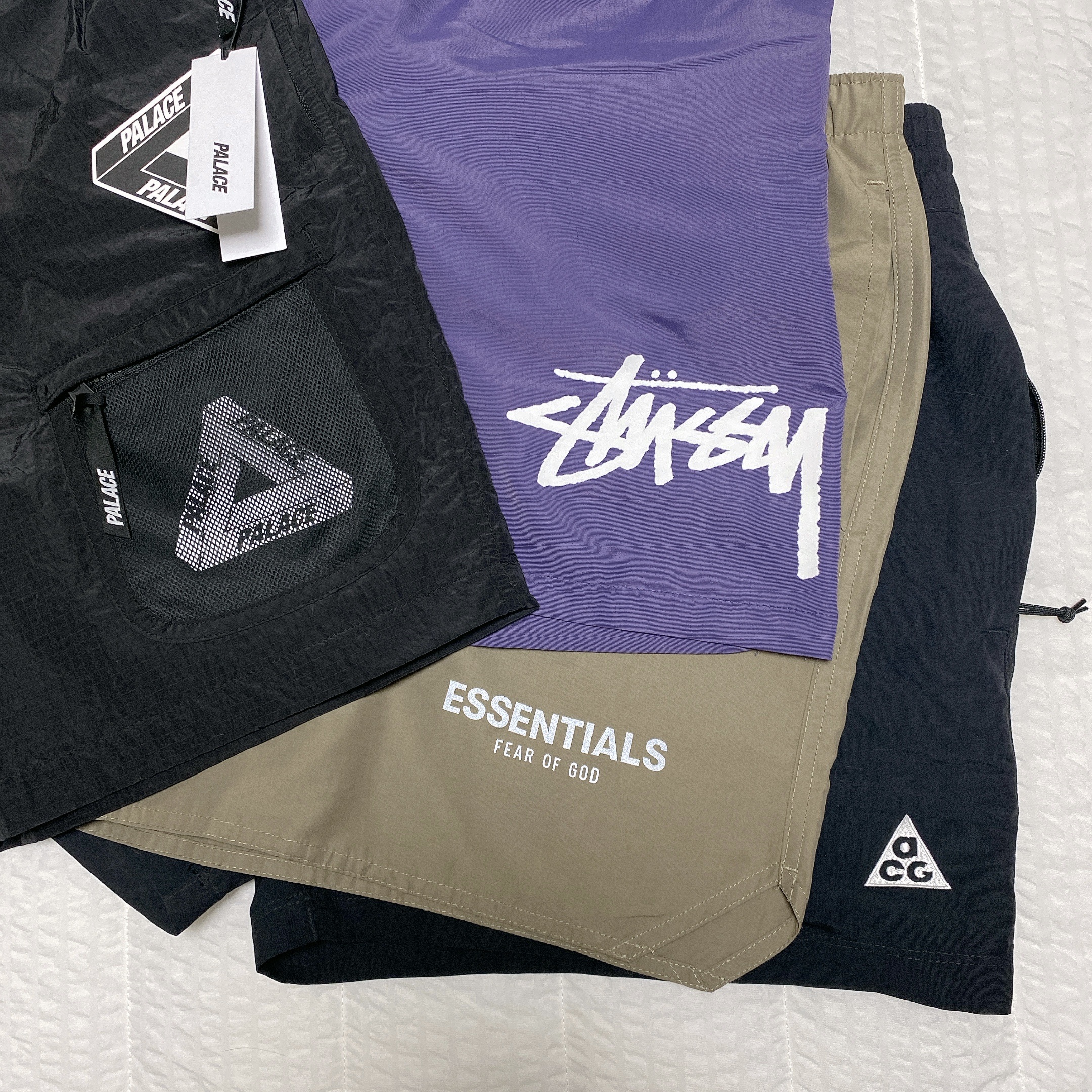 Stussy Big Stock Water Shorts Purple, Palace Cripstop Grid Shorts Black - 22SS 착용 스타일
