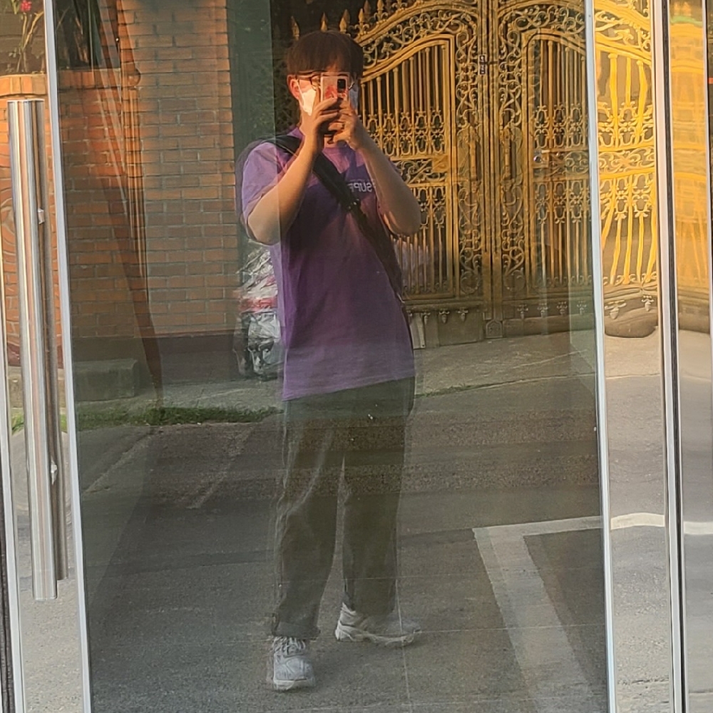 KREAM 프로필 이미지