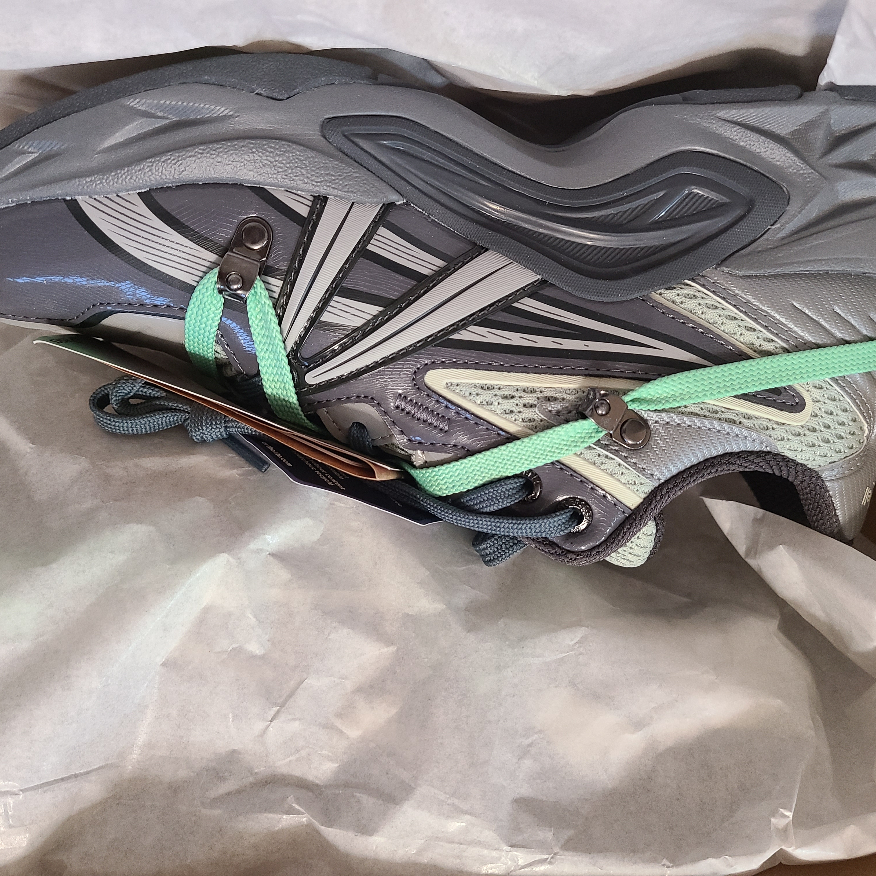 Asics x Andersson Bell HN2-S Protoblast Smoke Grey 착용 스타일