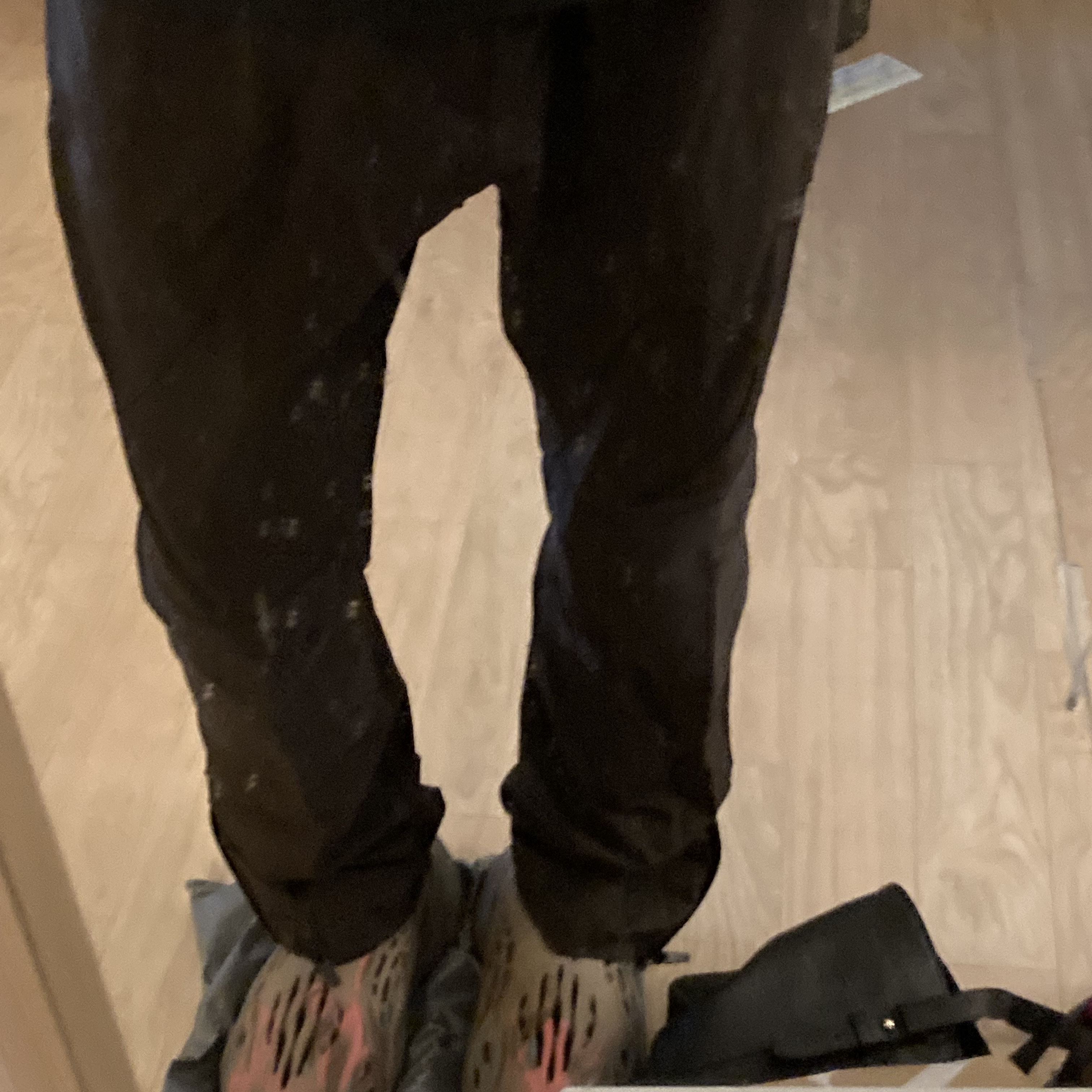 Nike x Travis Scott NRG BH Pants Velvet Brown - US/EU, Human Made x A$AP Rocky Human Testing T-Shirt Black 착용 스타일 - 3
