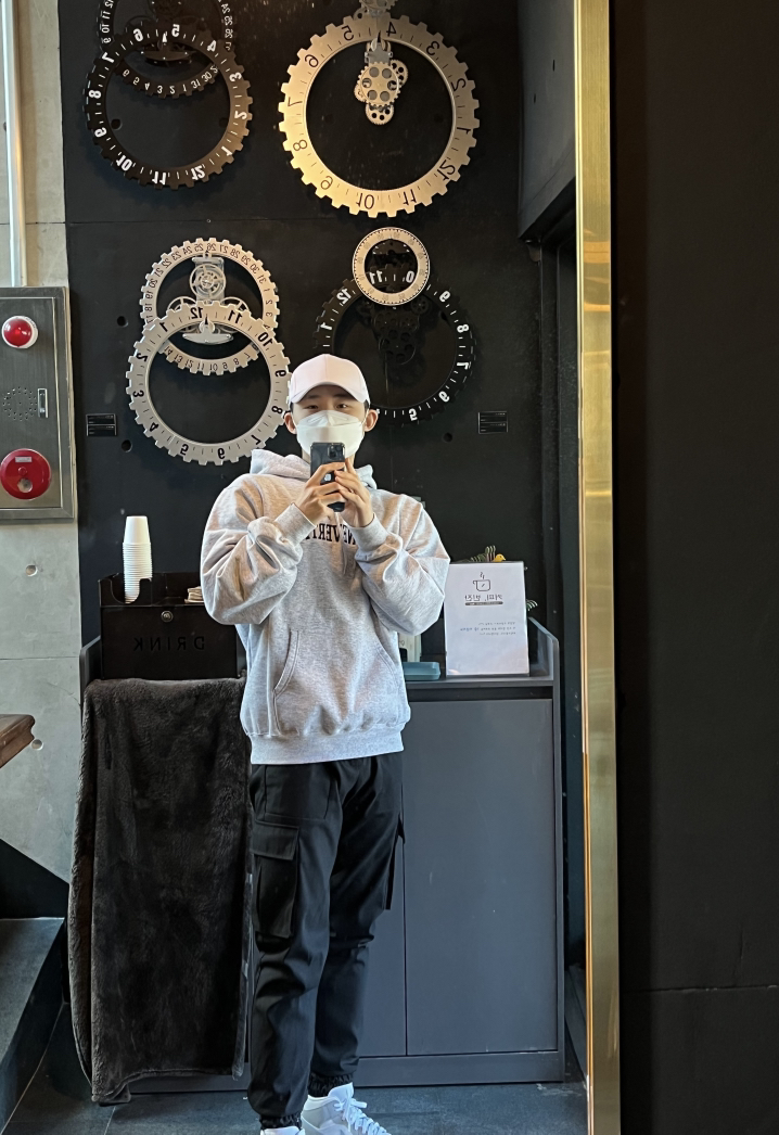 KREAM 프로필 이미지