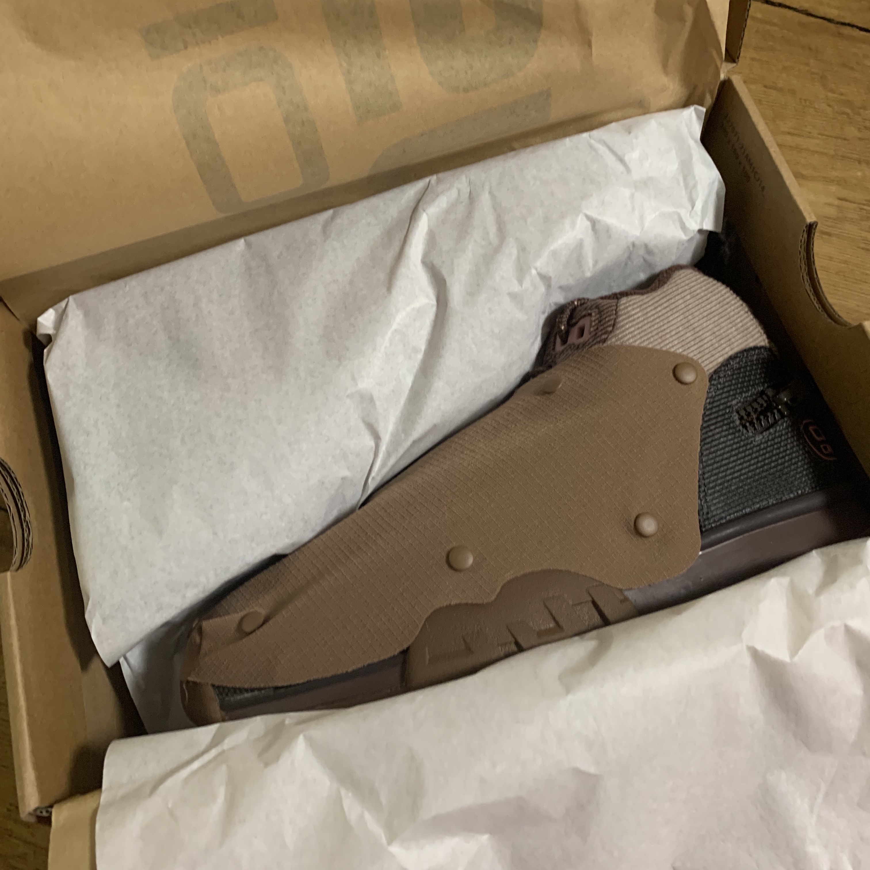 Nike x Travis Scott Air Trainer 1 Archaeo Brown and Rust Pink 착용 스타일 - 4