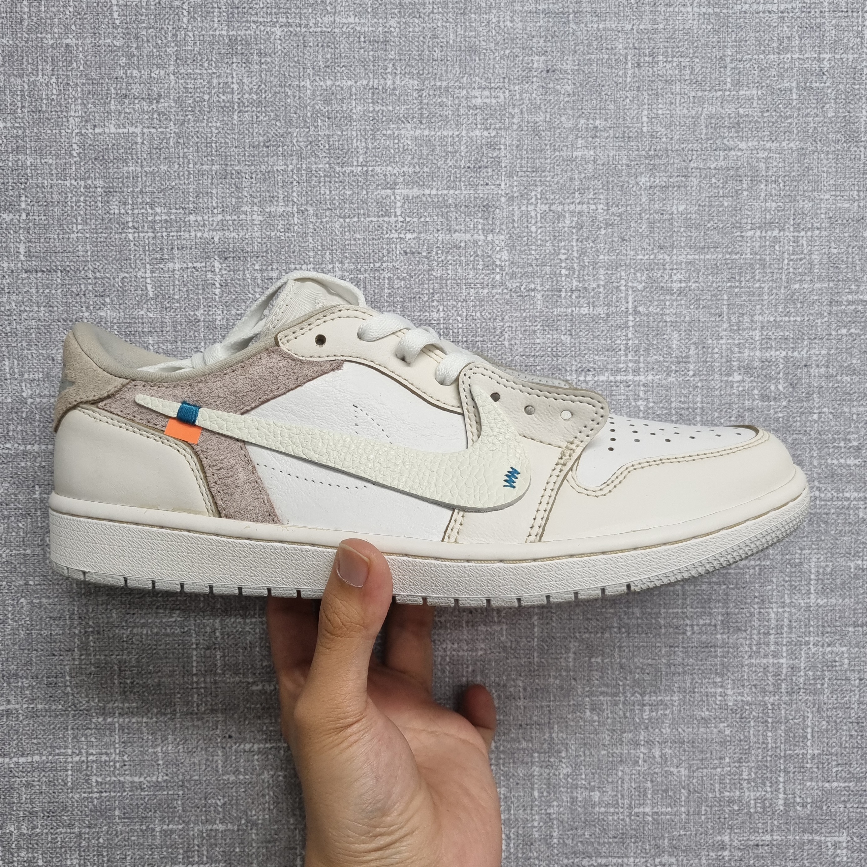 Jordan 1 Low OG Neutral Grey 착용 스타일