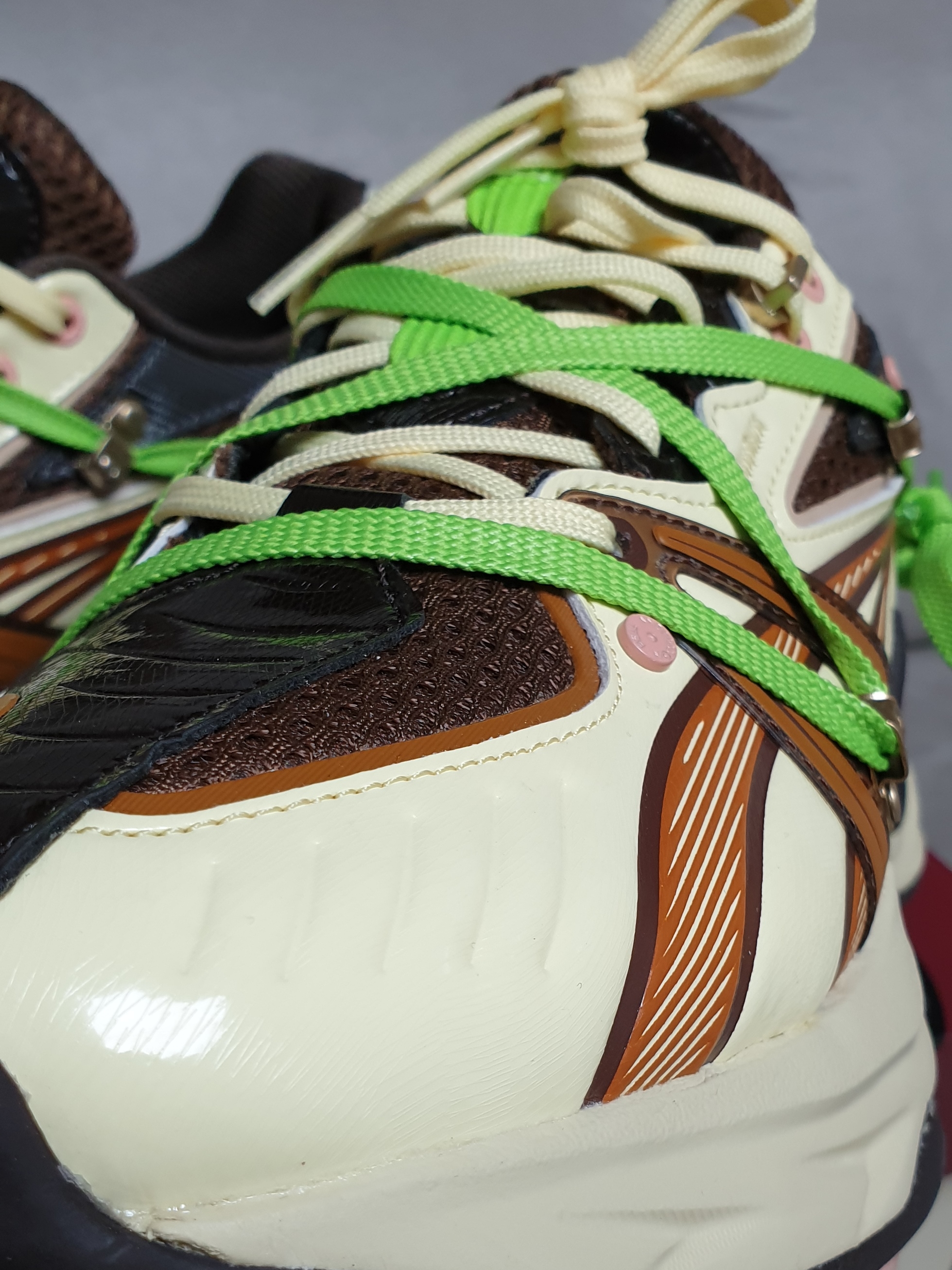 Asics x Andersson Bell HN2-S Protoblast Butter 착용 스타일 - 3