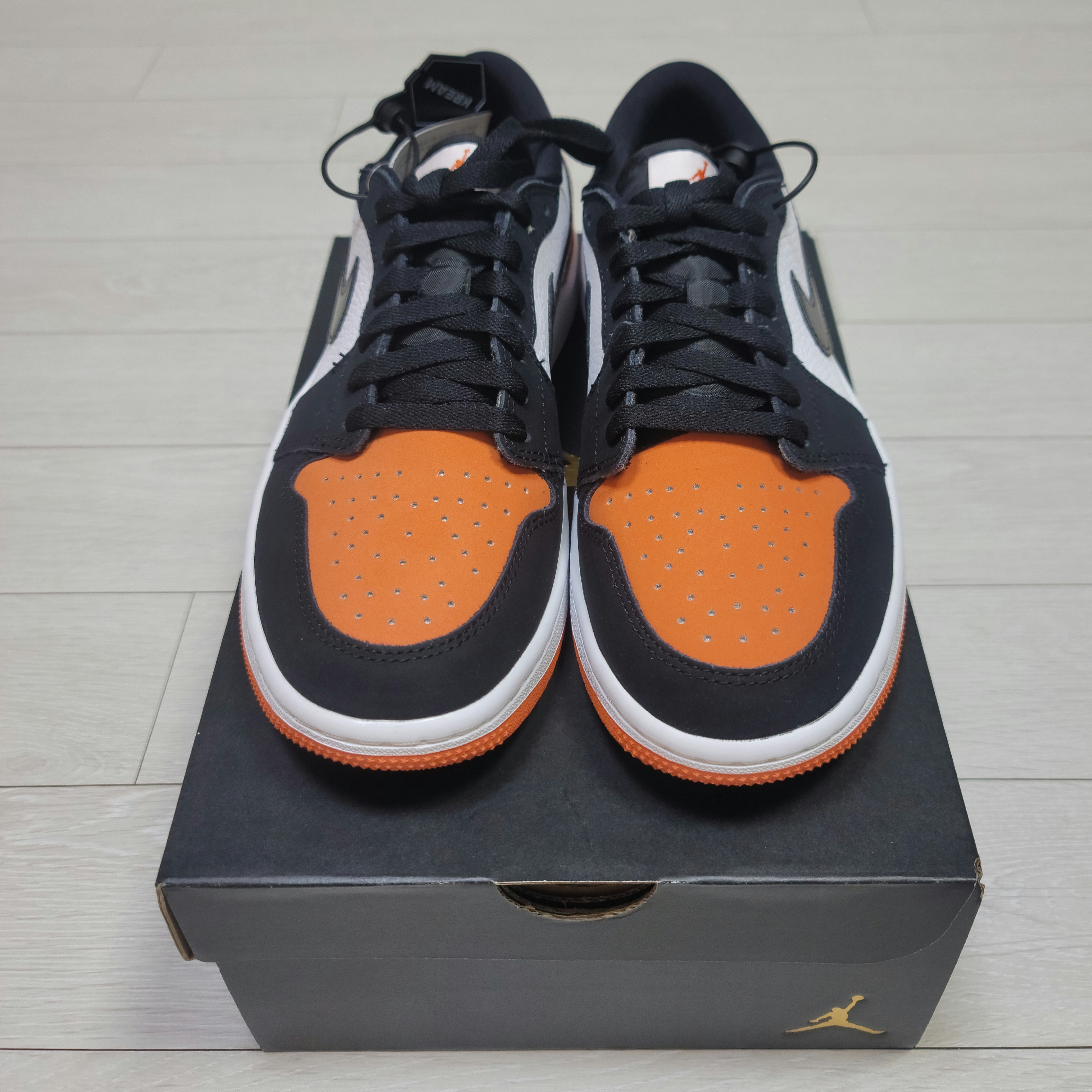 Jordan 1 Low Golf Starfish 착용 스타일 - 2