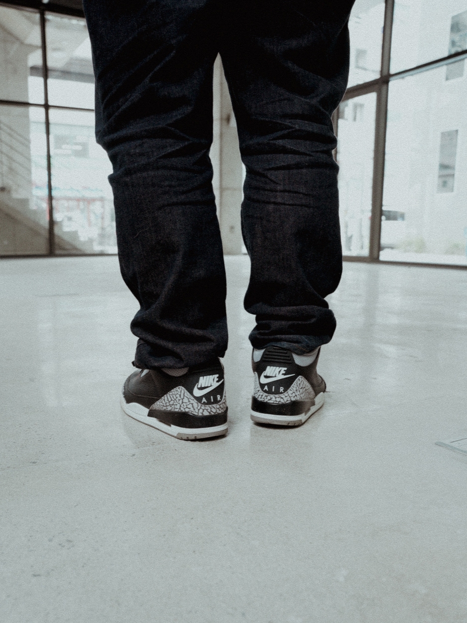 Jordan 3 Retro OG Black Cement 2018 착용 스타일 - 3