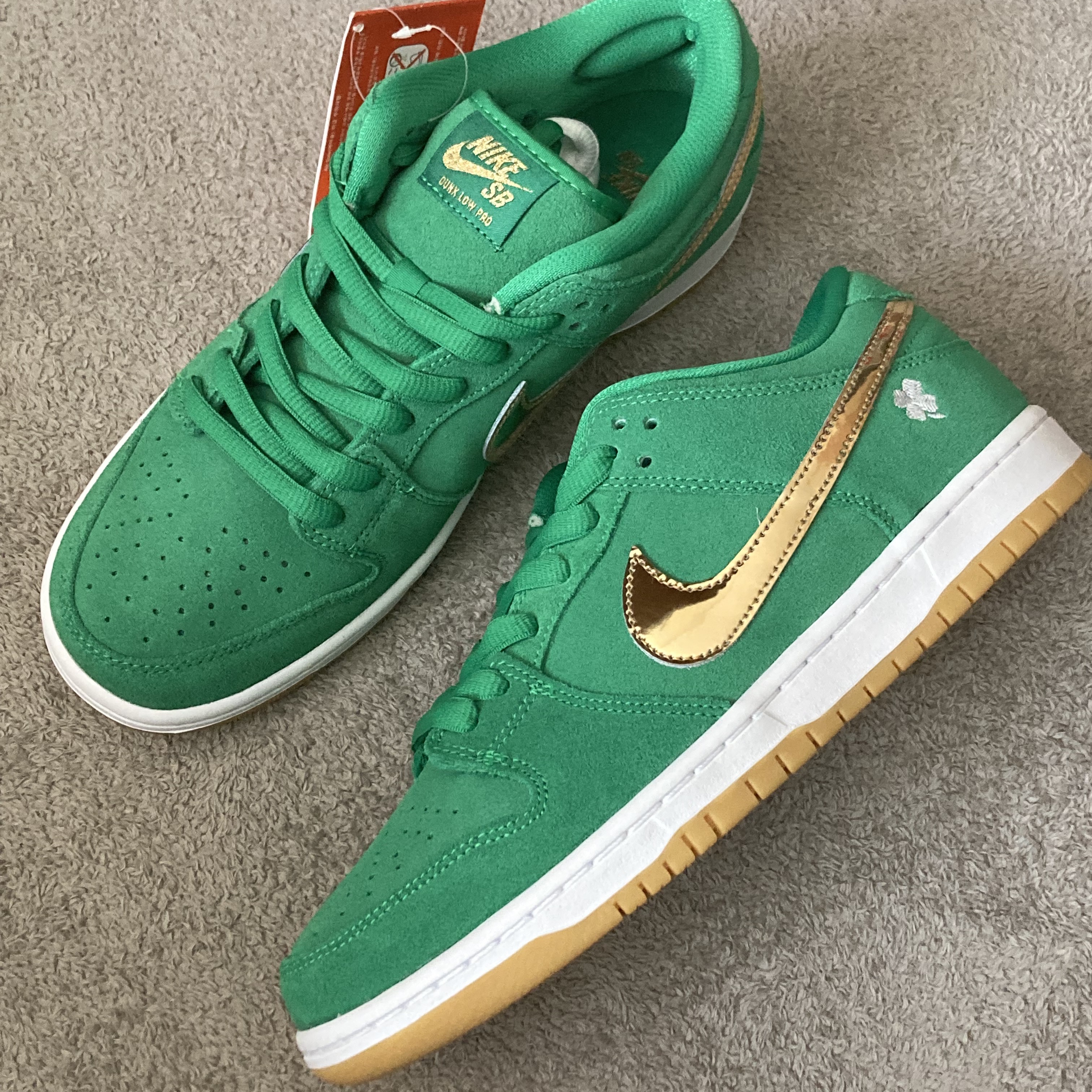 Nike SB Dunk Low Pro Shamrock 착용 스타일