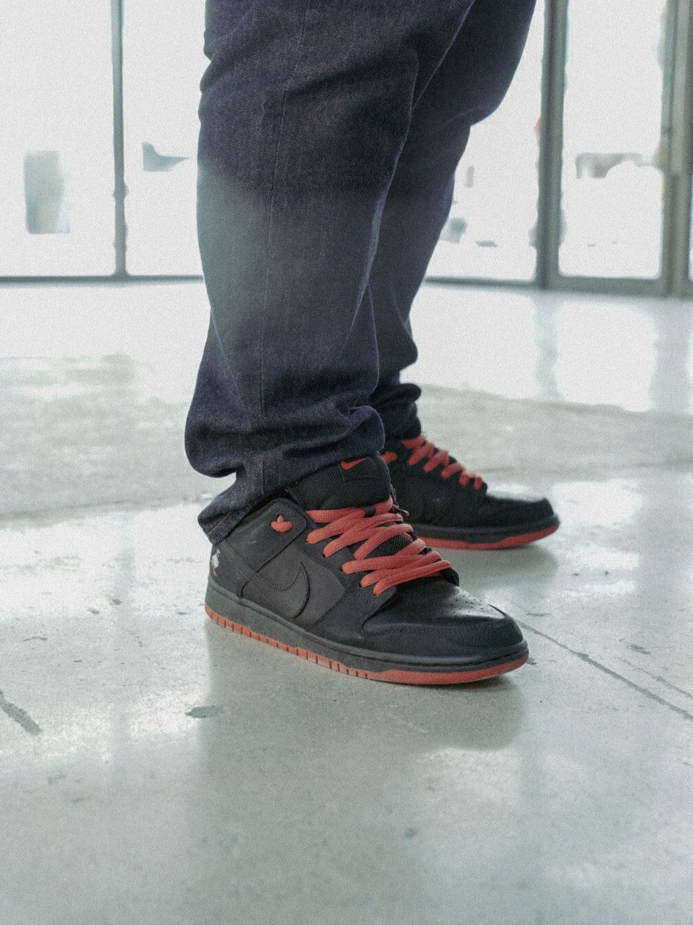Nike x Staple SB Dunk Low Black Pigeon 착용 스타일 - 1
