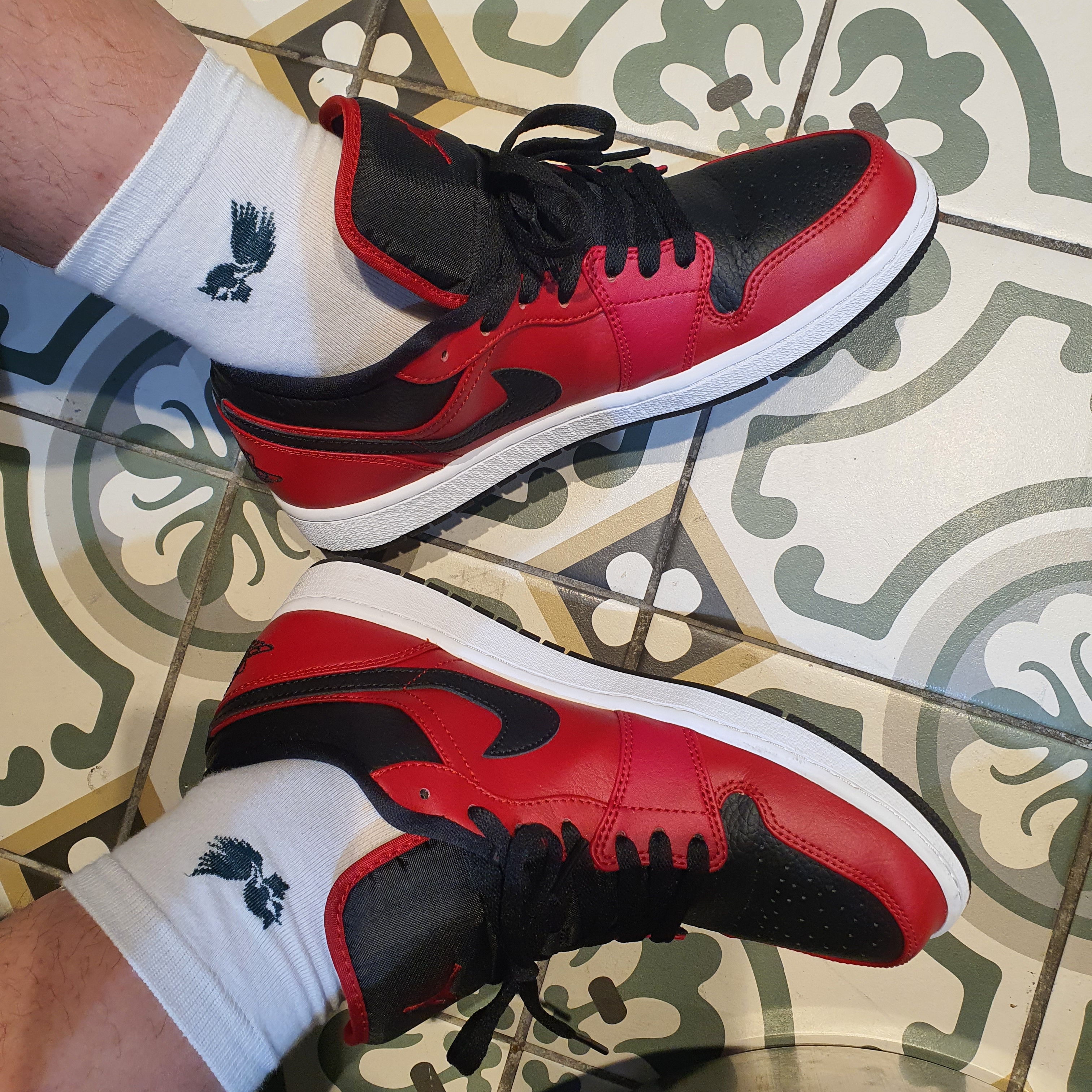 Jordan 1 Low Gym Red Black 착용 스타일 - 2