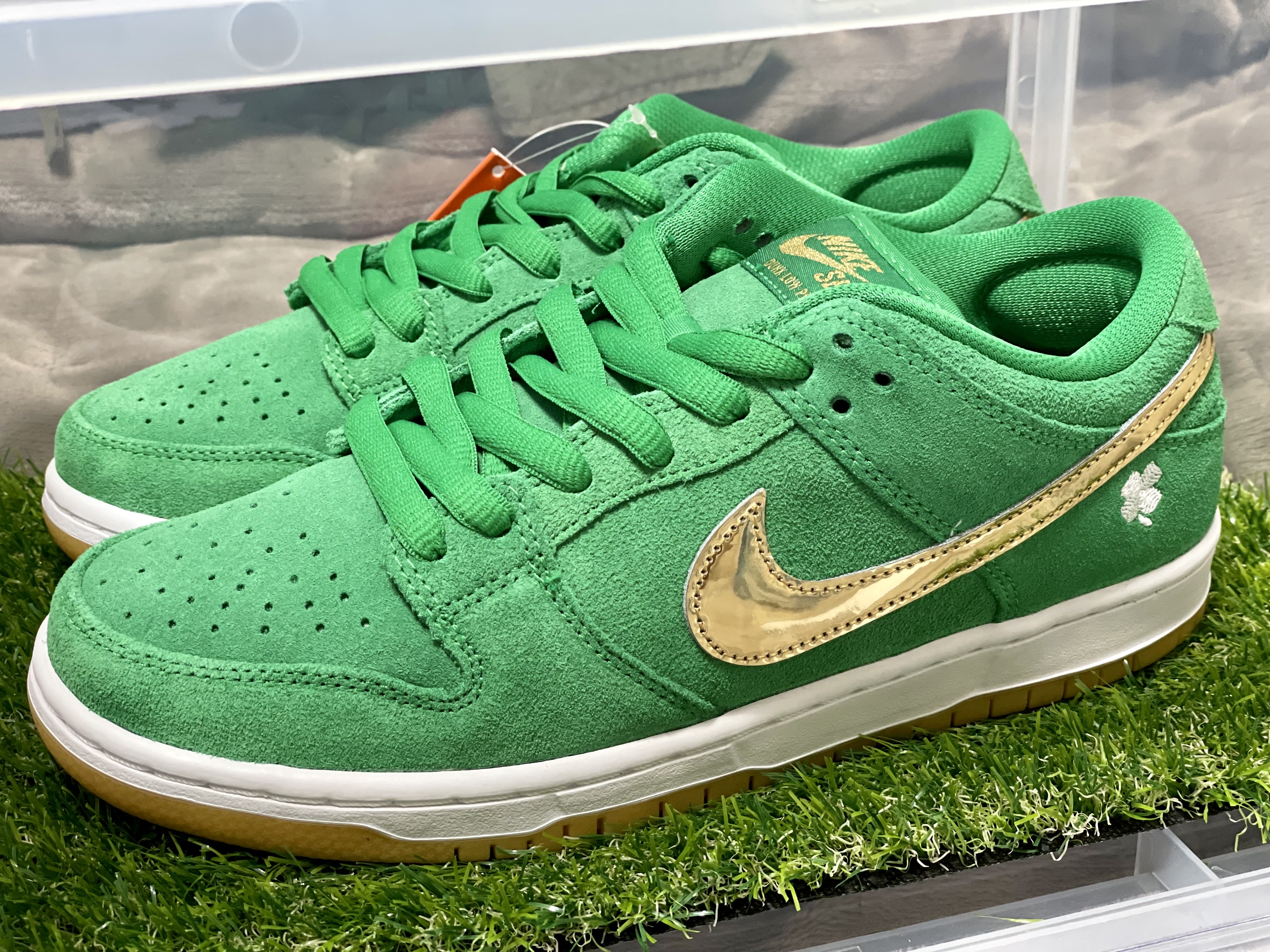 Nike SB Dunk Low Pro Shamrock 착용 스타일 - 3