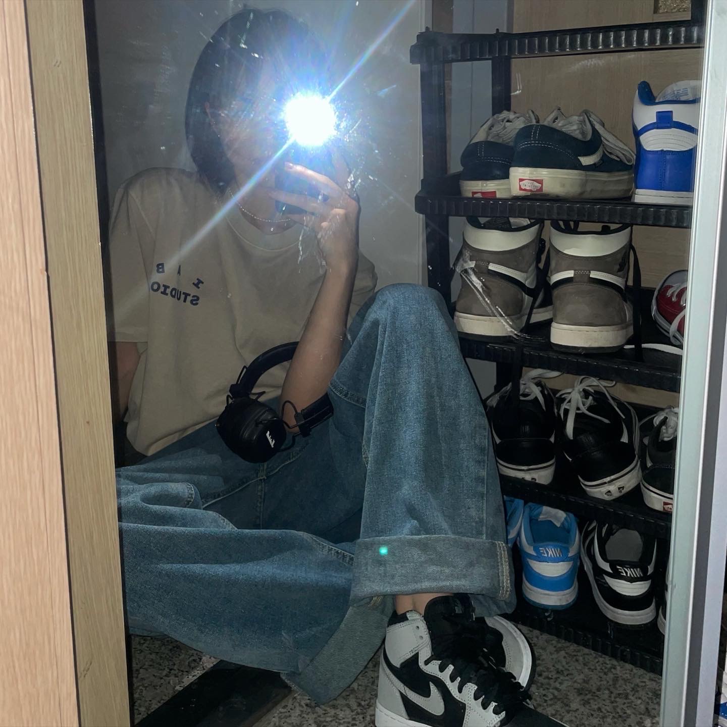 IAB Studio Pigment T-Shirt Oatmeal, (GS) Jordan 1 Retro High OG Shadow 2.0 착용 스타일 - 2