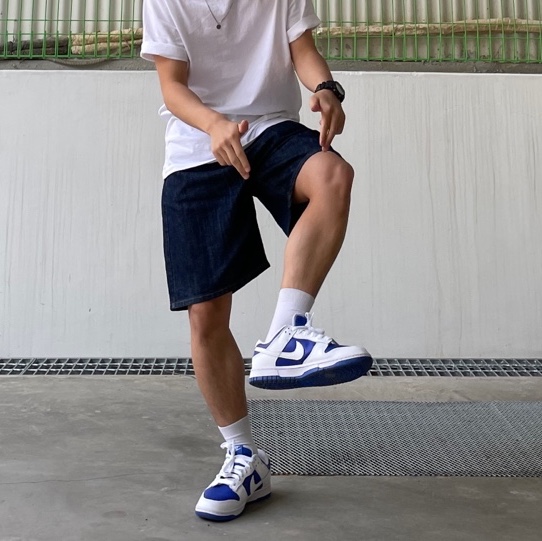Nike Dunk Low Retro Racer Blue and White 착용 스타일