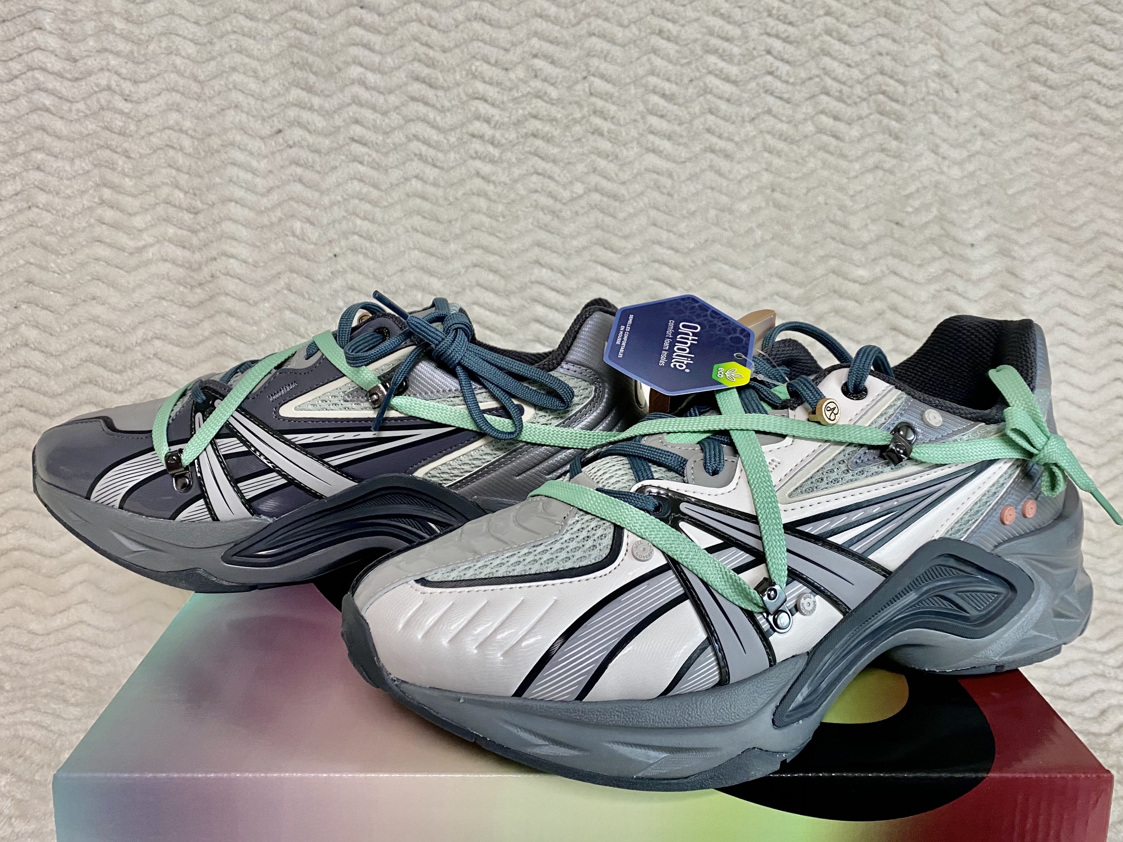 Asics x Andersson Bell HN2-S Protoblast Smoke Grey 착용 스타일