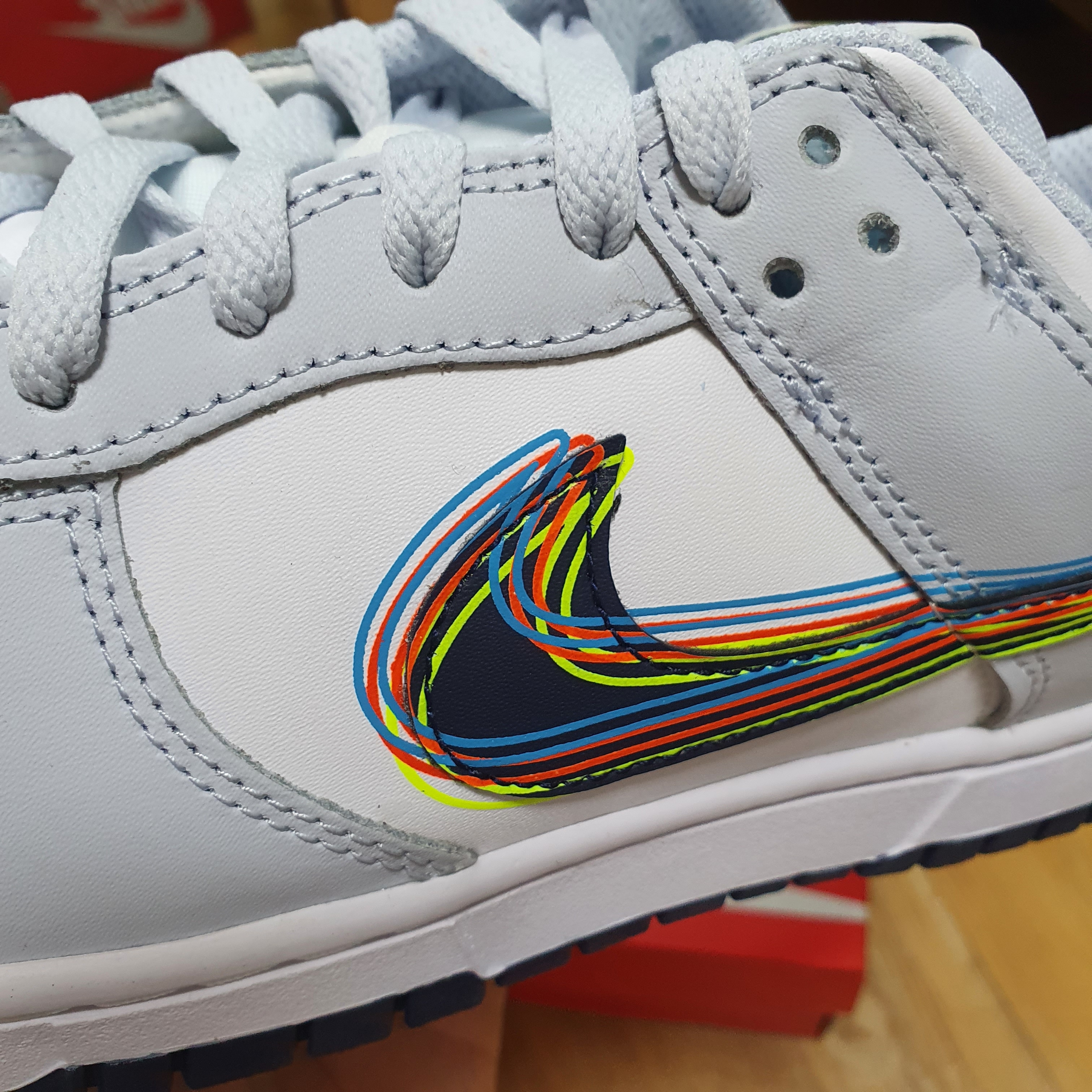 Nike Dunk Low 3D Swoosh White Grey 착용 스타일 - 5