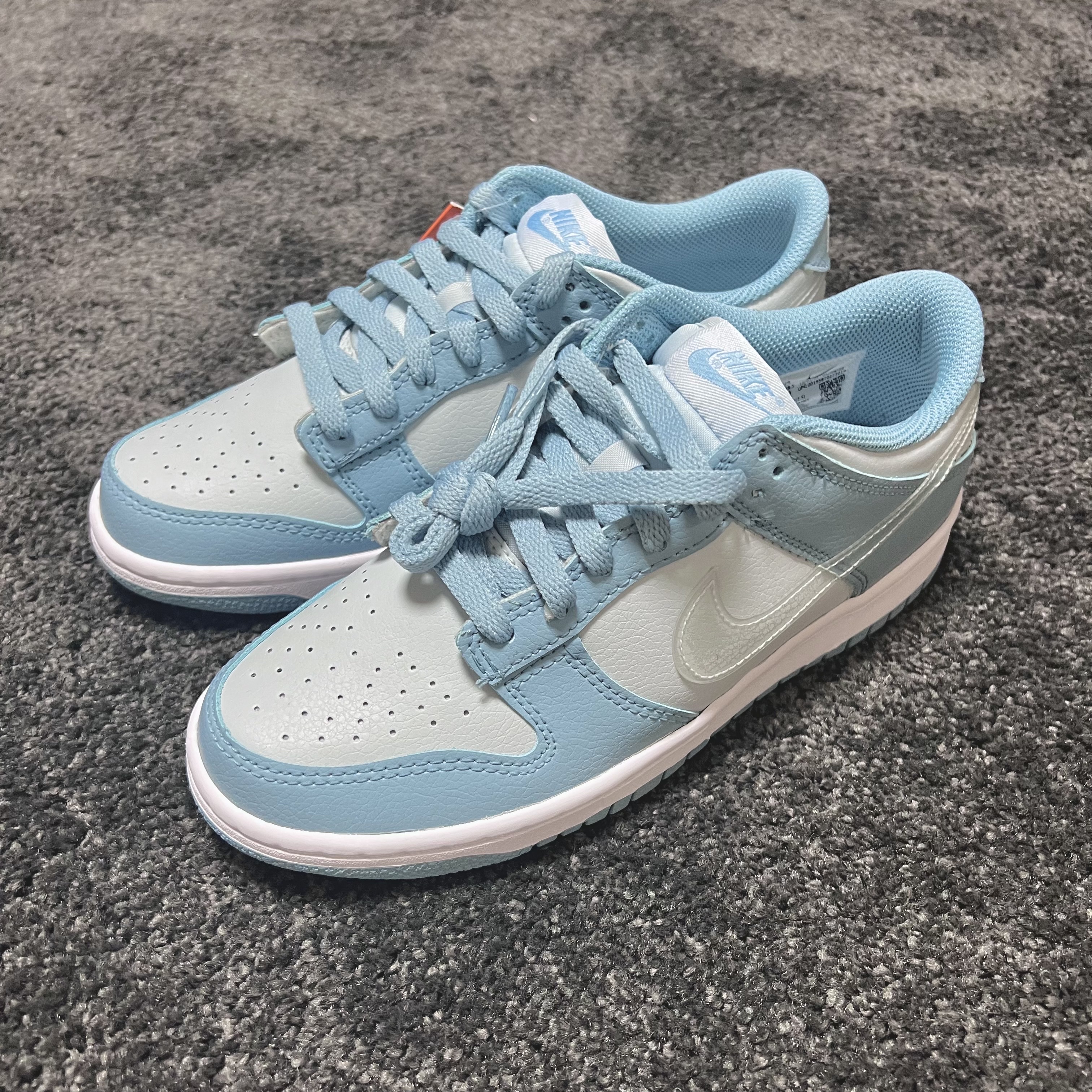 (GS) Nike Dunk Low Aura 착용 스타일 - 2