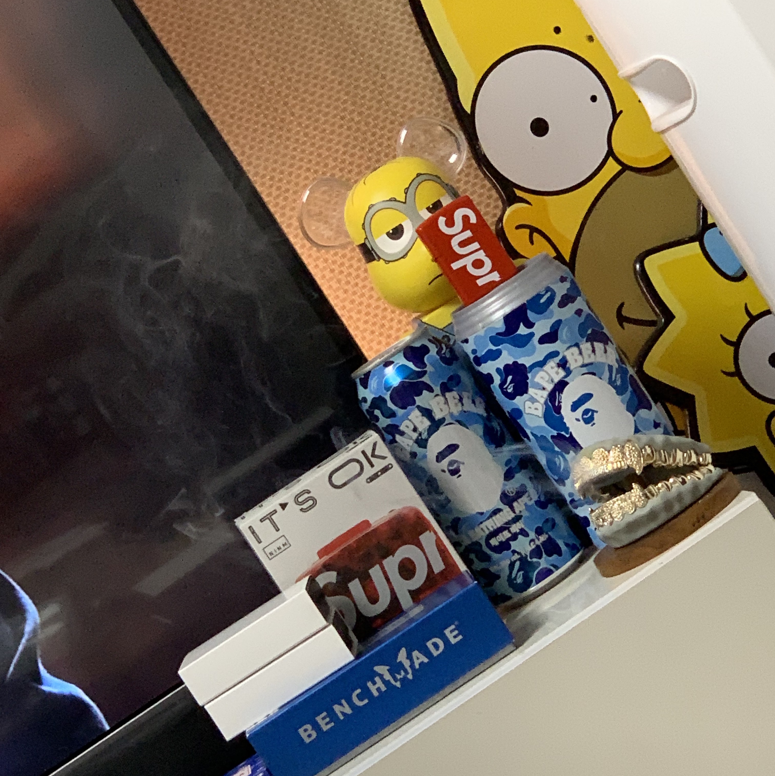 Supreme Logo Zippo Red, Supreme x WTAPS Grills Incense Burner Gold - 21FW 착용 스타일