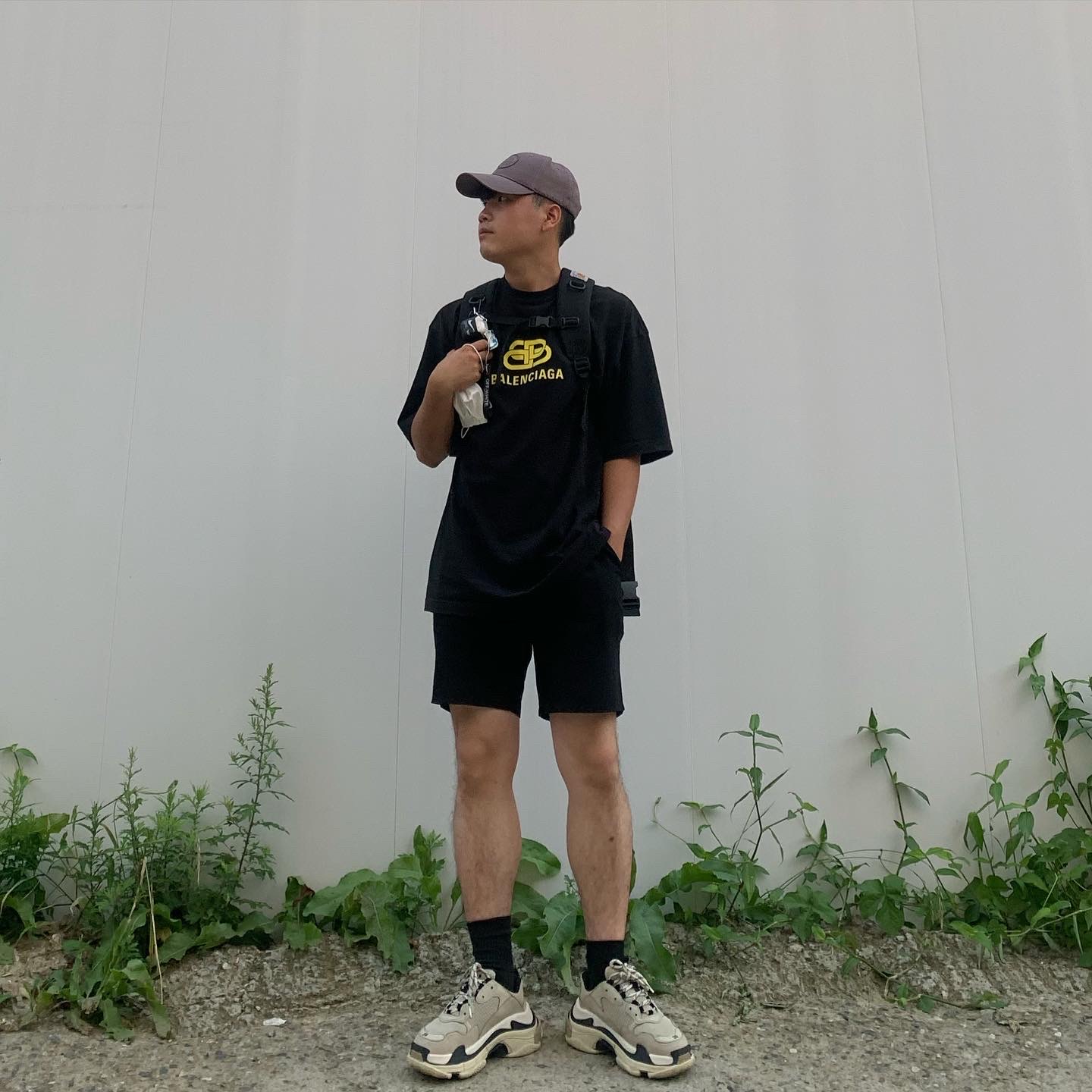 Balenciaga Triple S Vanille 2018 착용 스타일