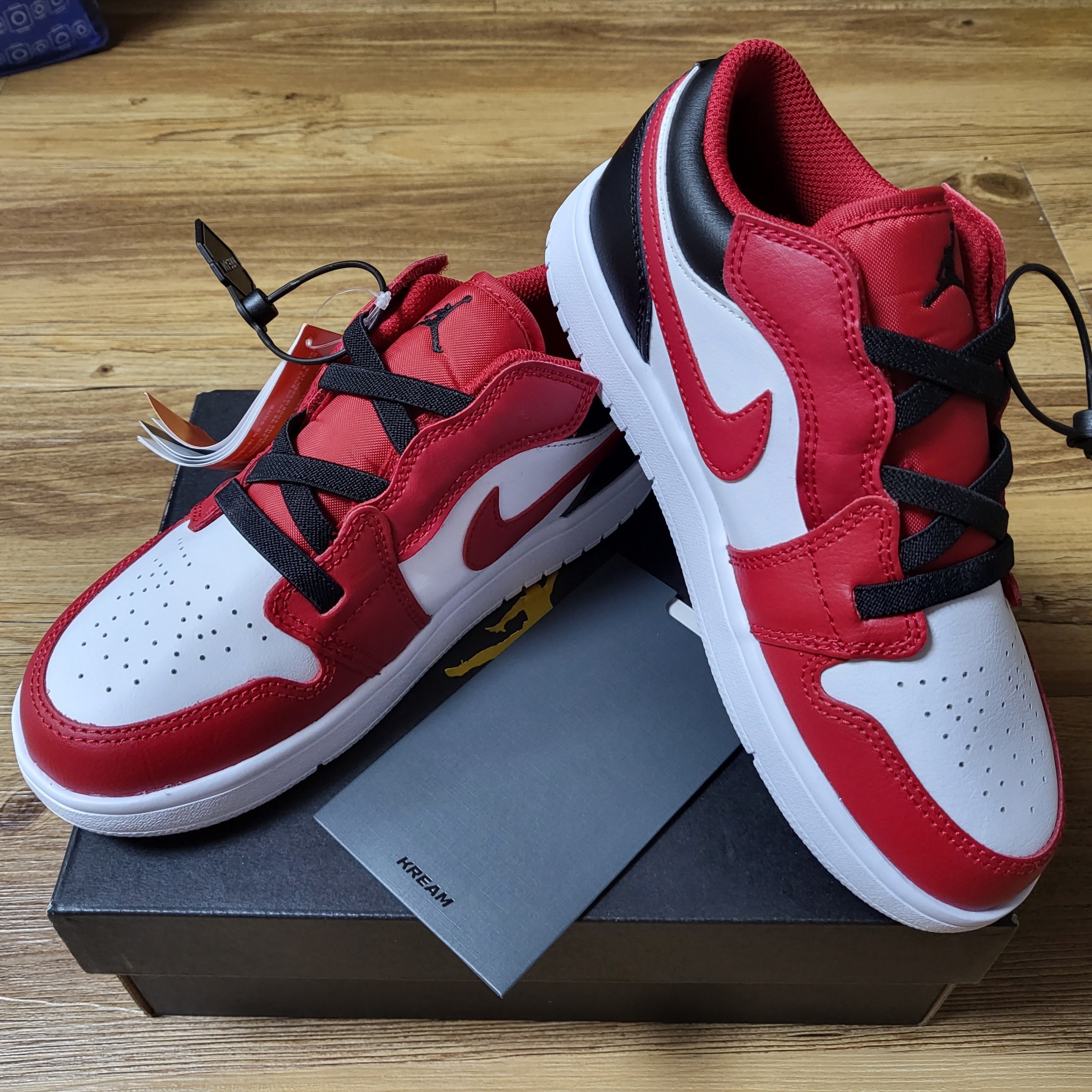 (PS) Jordan 1 Low Alt White Gym Red Black 착용 스타일