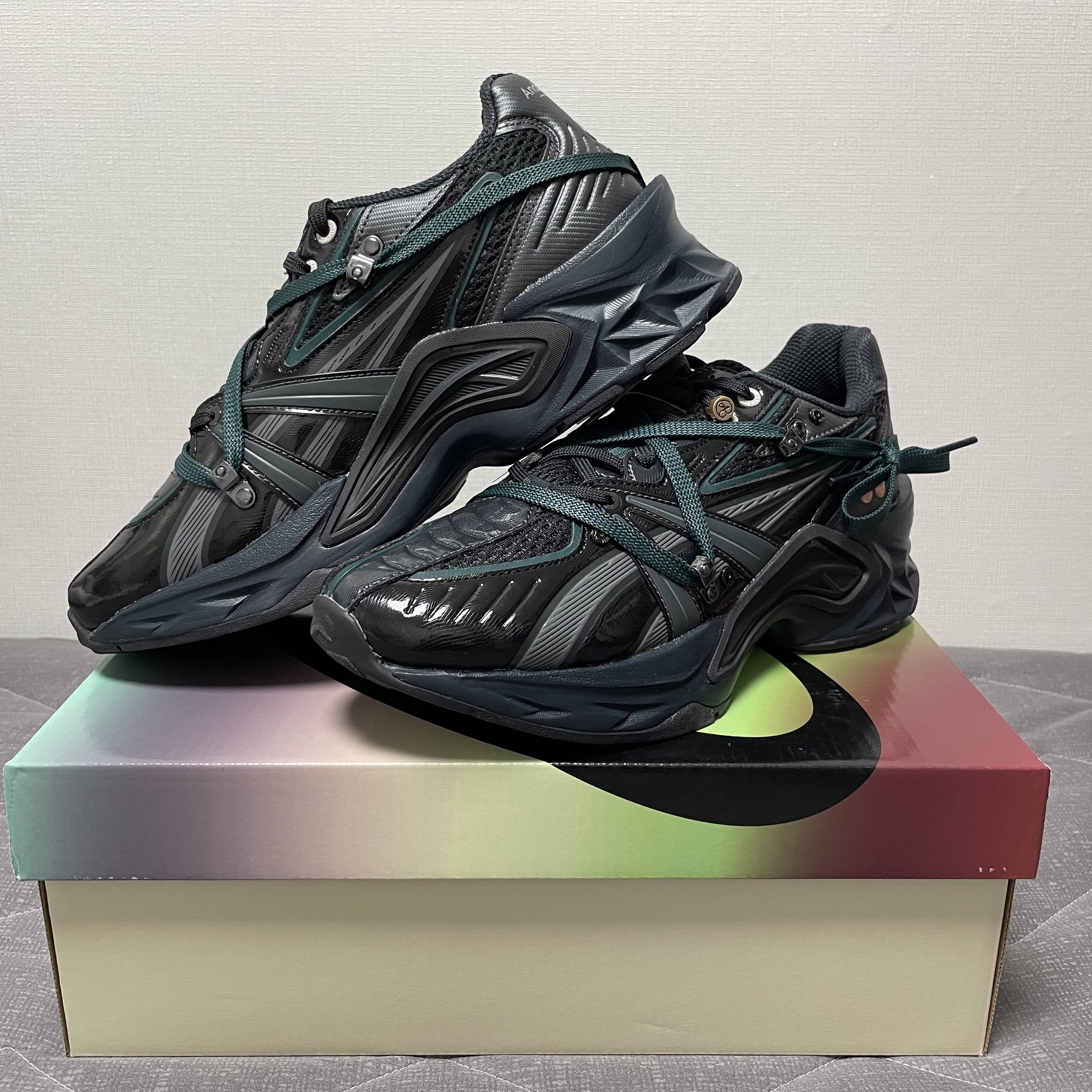Asics x Andersson Bell HN2-S Protoblast Black 착용 스타일