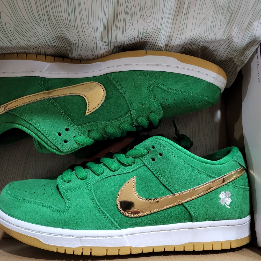 Nike SB Dunk Low Pro Shamrock 착용 스타일