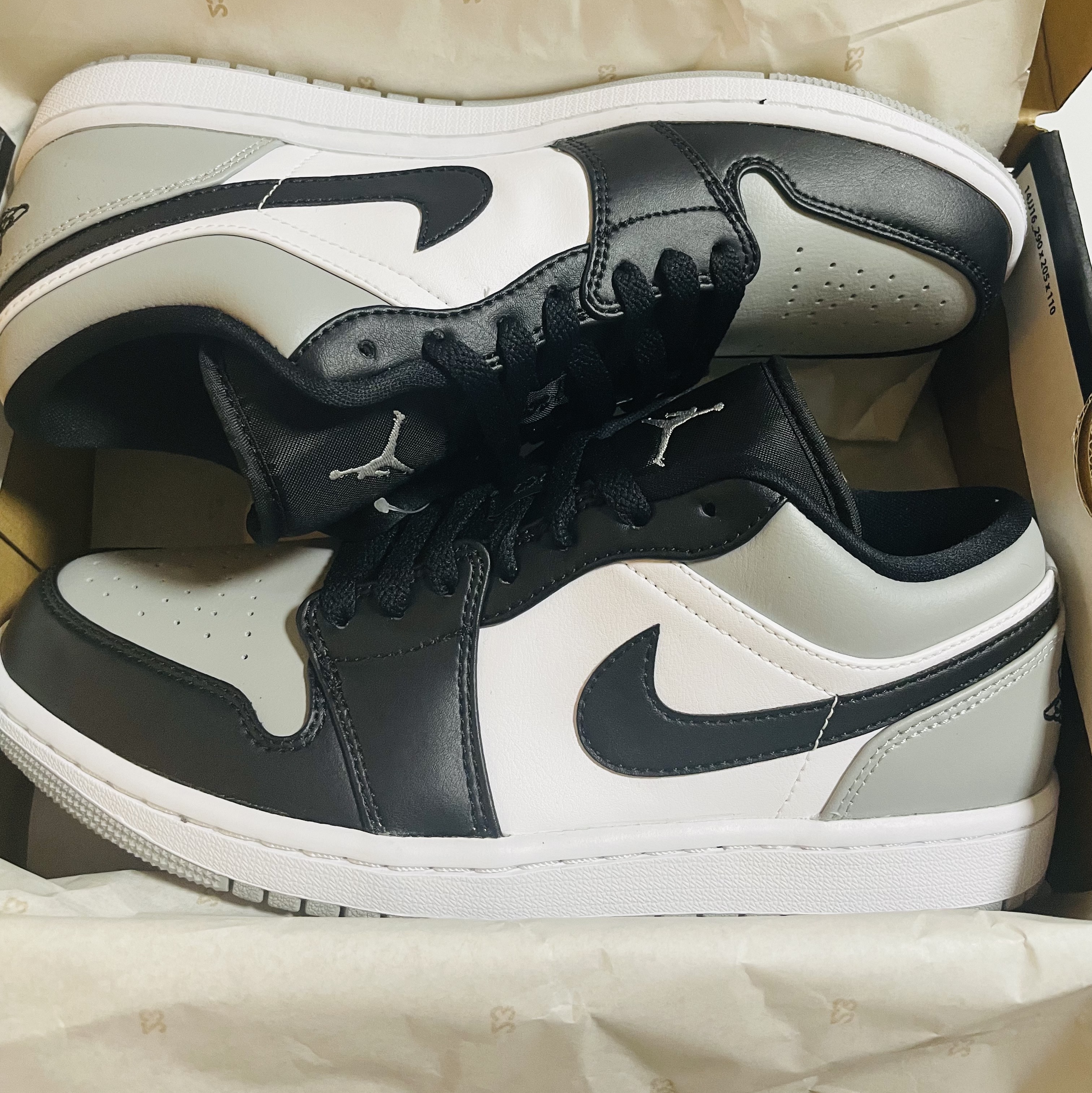 Jordan 1 Low Light Smoke Grey Black 착용 스타일