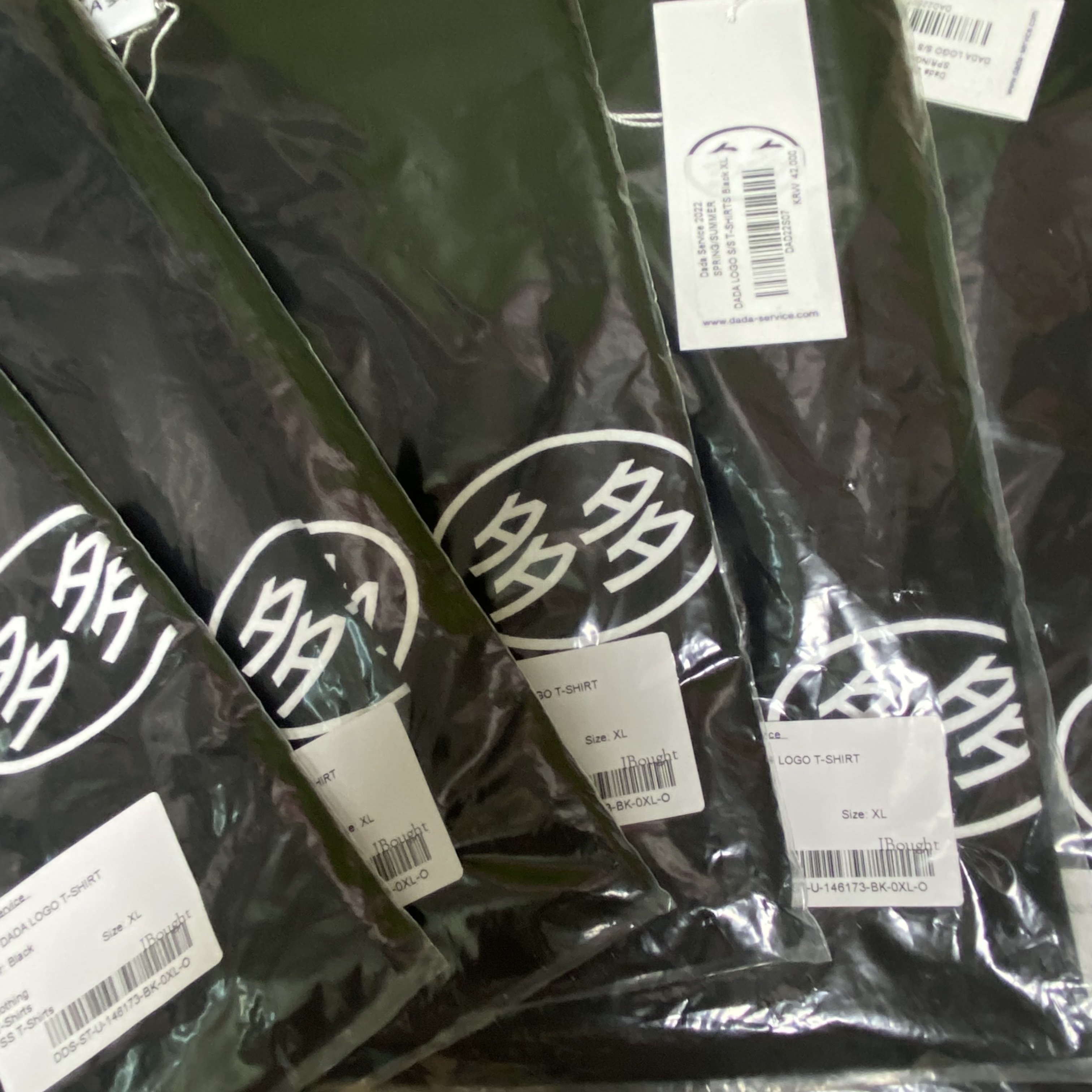 Dada Student T-Shirt Black 착용 스타일