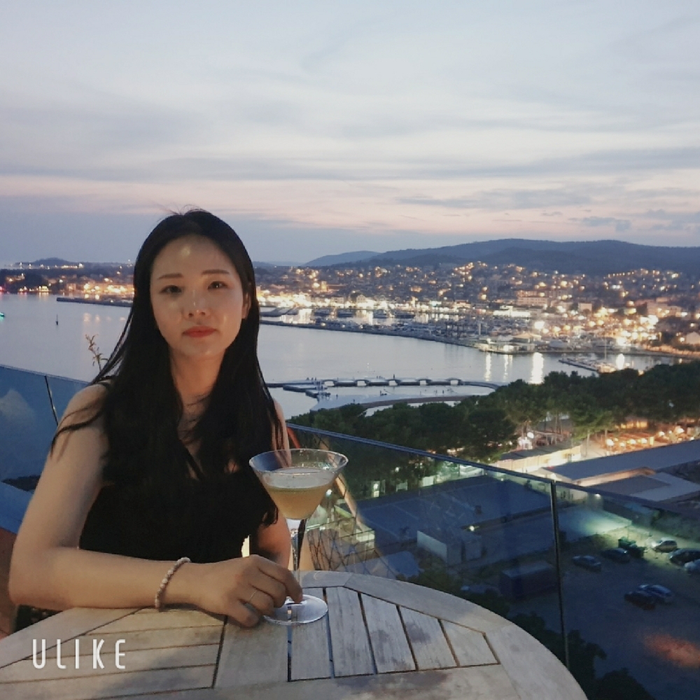 KREAM 프로필 이미지