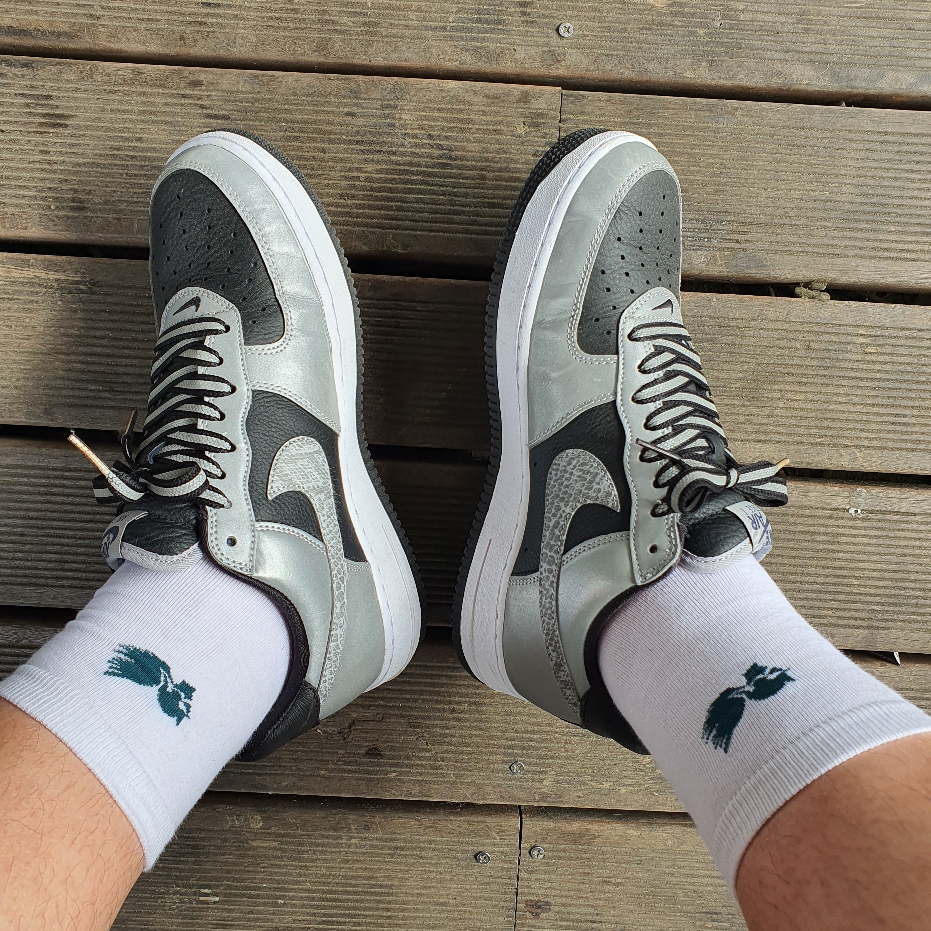 Nike Air Force 1 B Silver Snake 착용 스타일