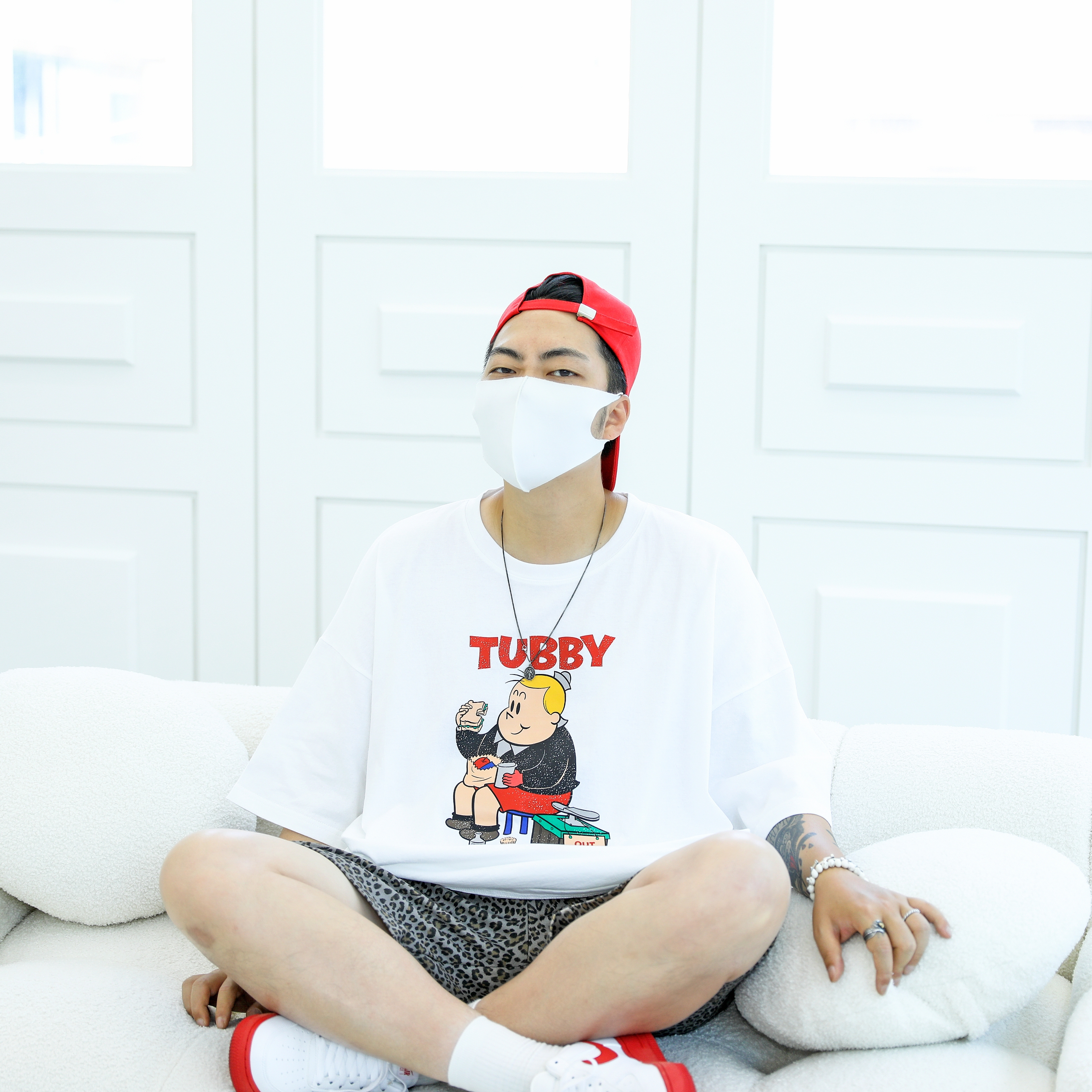 Nike Air Force 1 Low White Red Midsole 착용 스타일 - 2