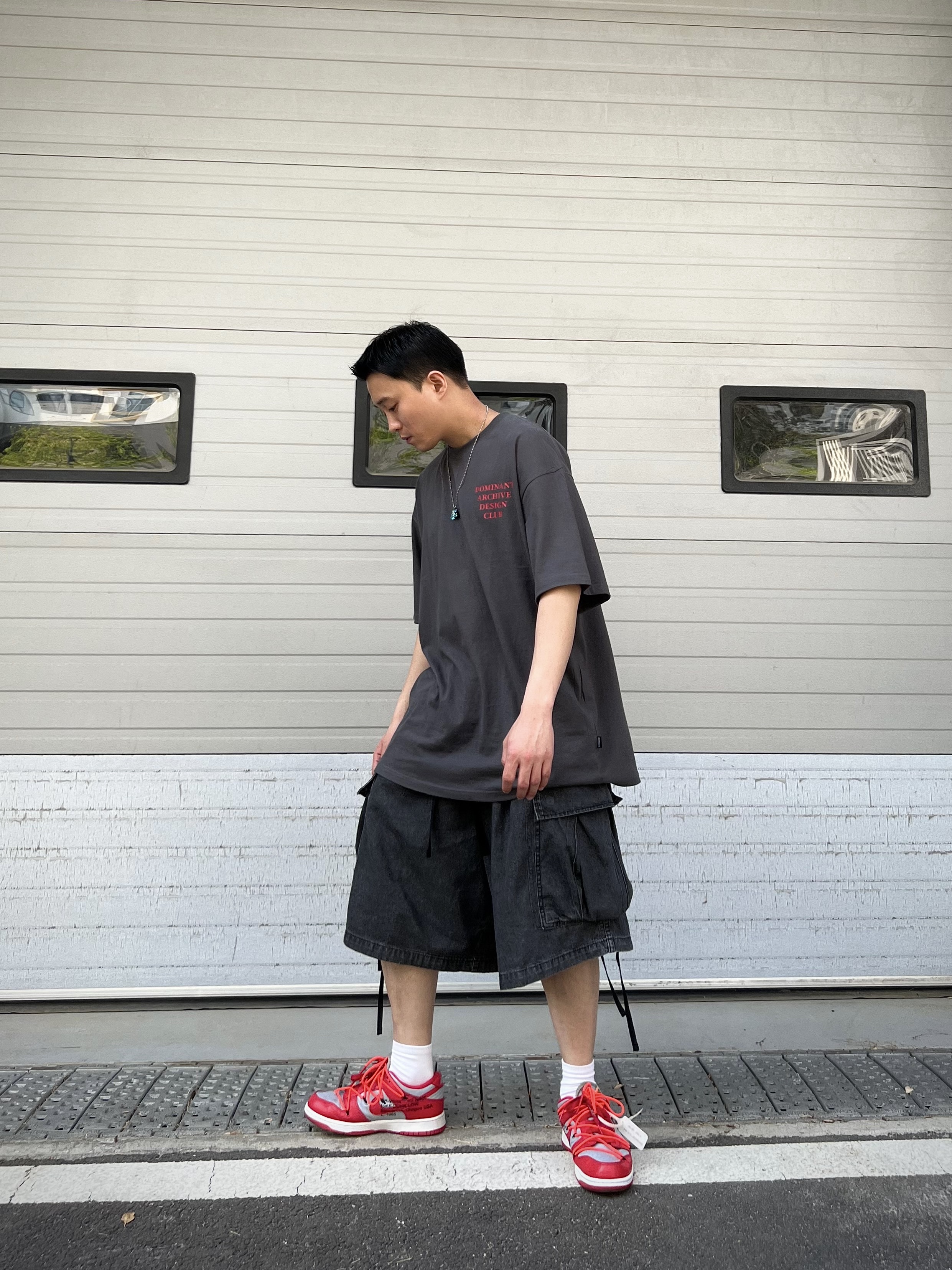 Nike x Off-White Dunk Low University Red 착용 스타일 - 2