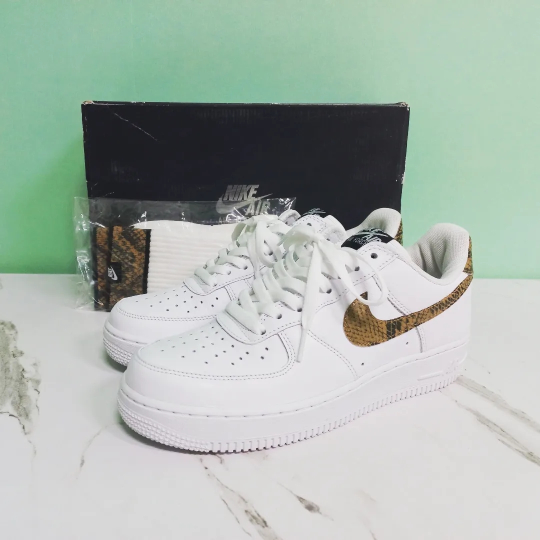 Nike Air Force 1 Low Retro PRM QS Ivory Snake 2019 착용 스타일 - 1