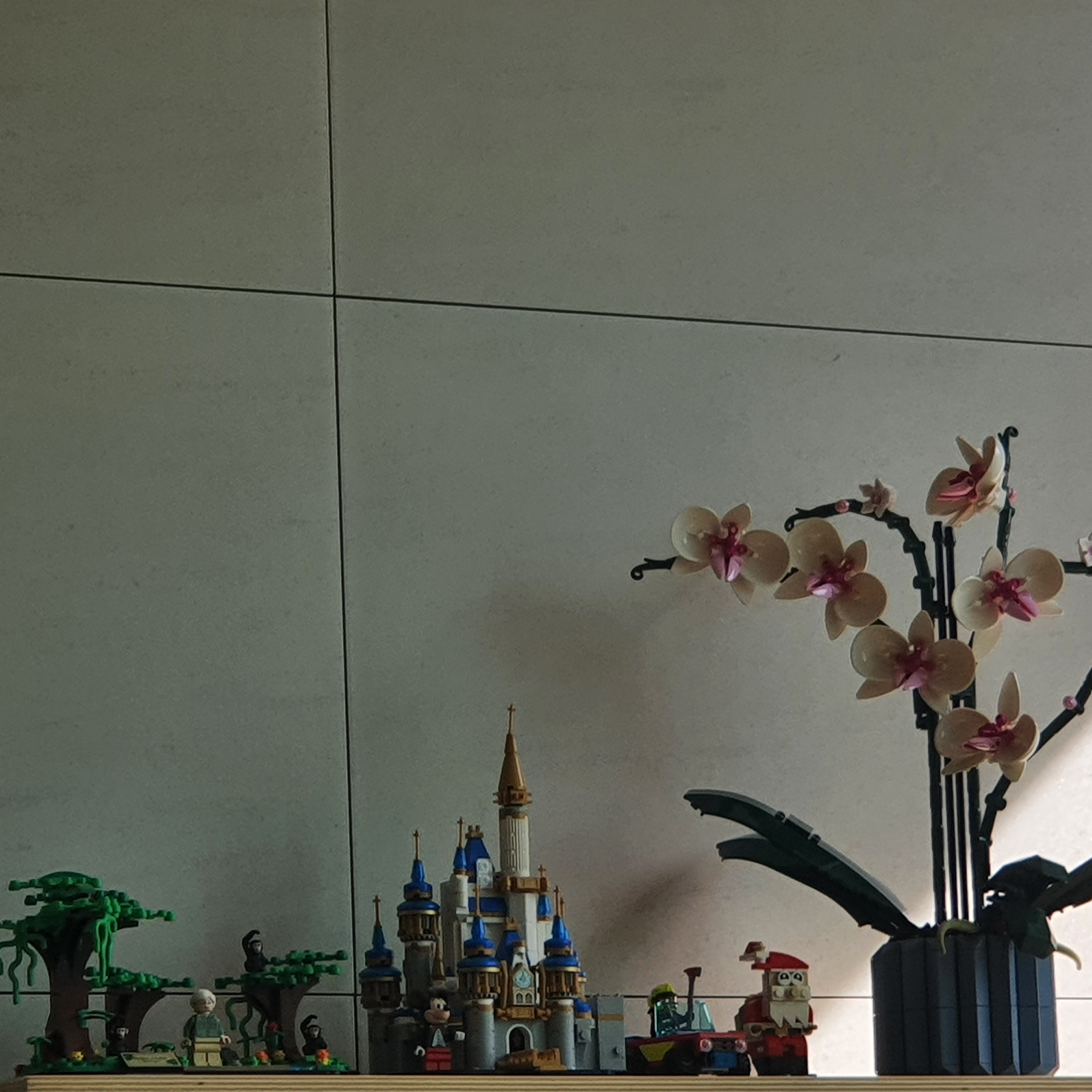 Lego Mini Disney Castle, Lego Orchid 착용 스타일