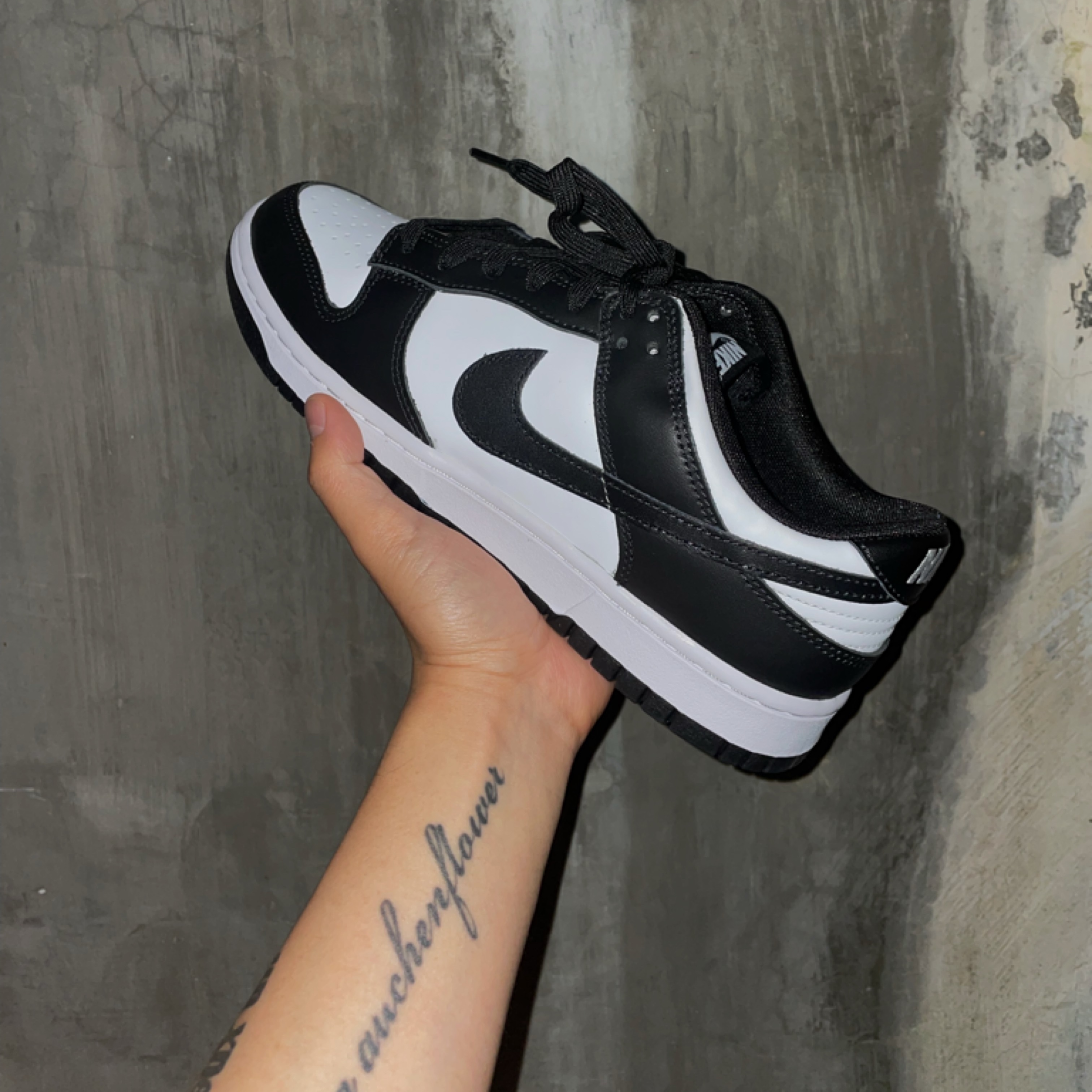 Nike Dunk Low Retro Black 착용 스타일