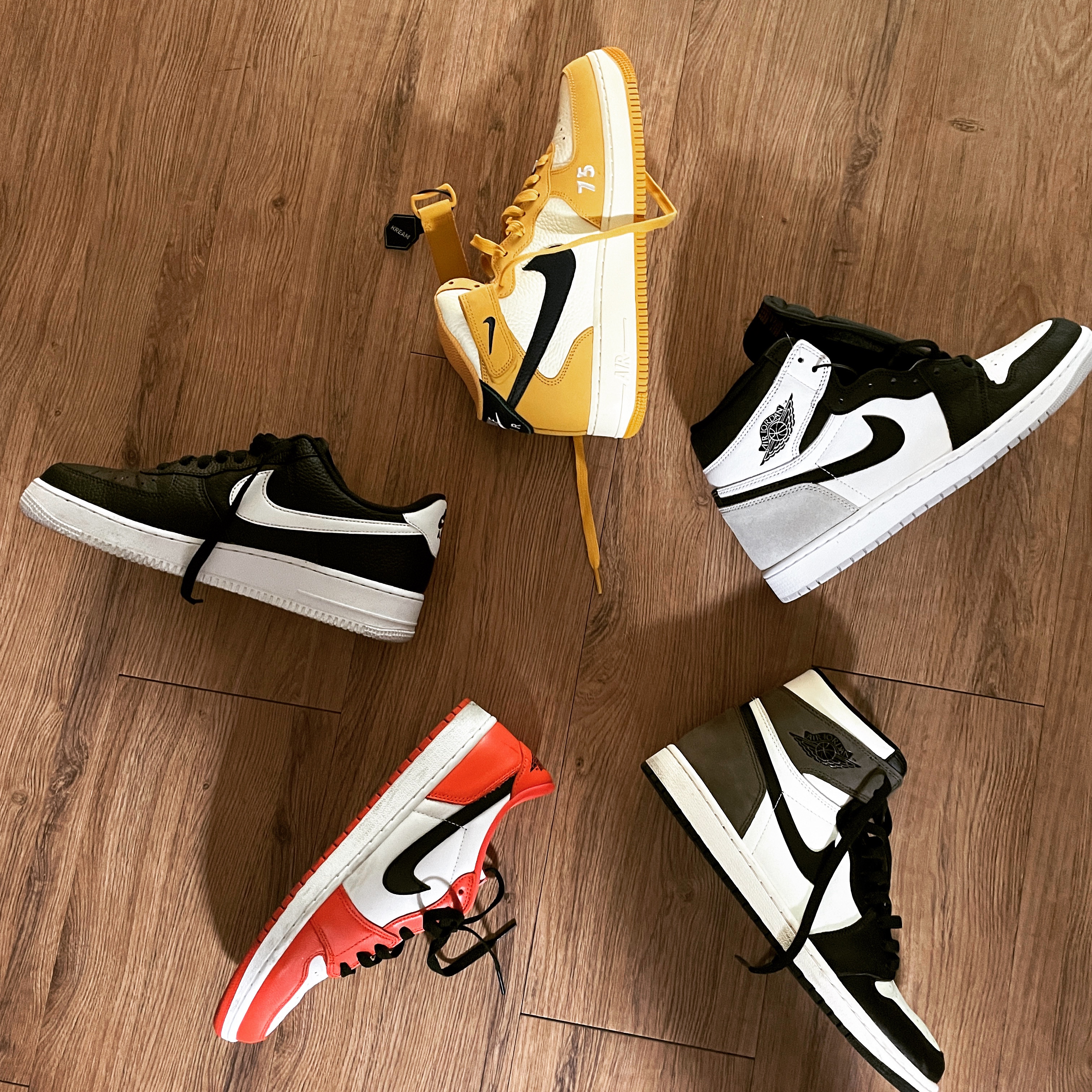 Jordan 1 Retro High OG Black Mocha, Jordan 1 Retro High OG Bleached Coral 착용 스타일