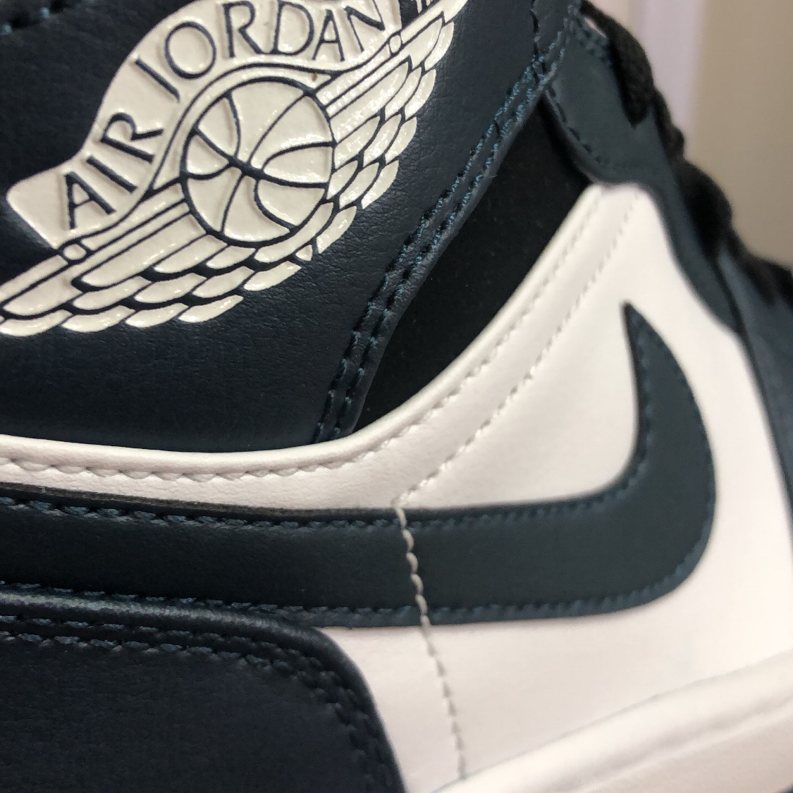 Jordan 1 Mid Dark Teal 착용 스타일 - 3