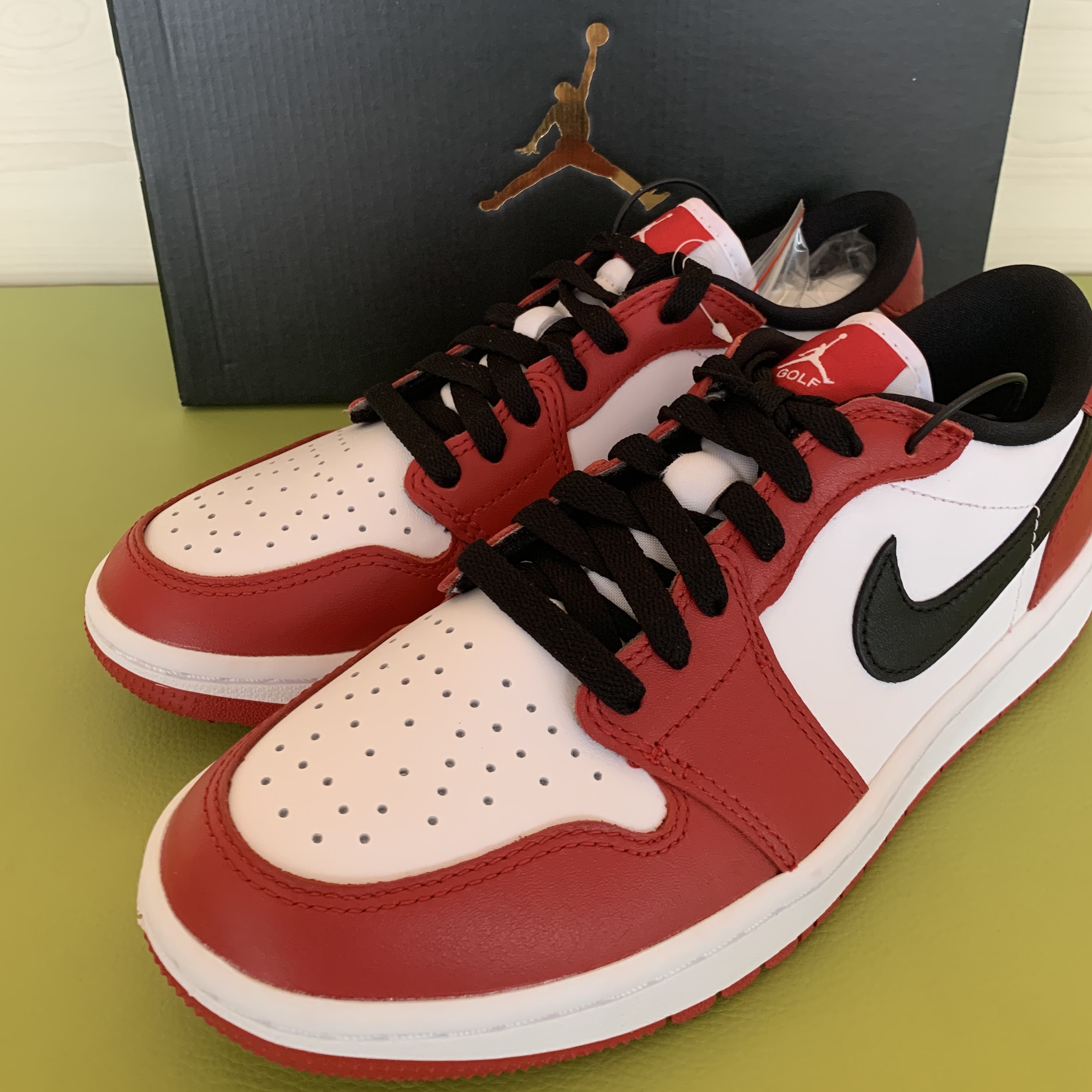 Jordan 1 Low Golf Chicago 착용 스타일 - 5